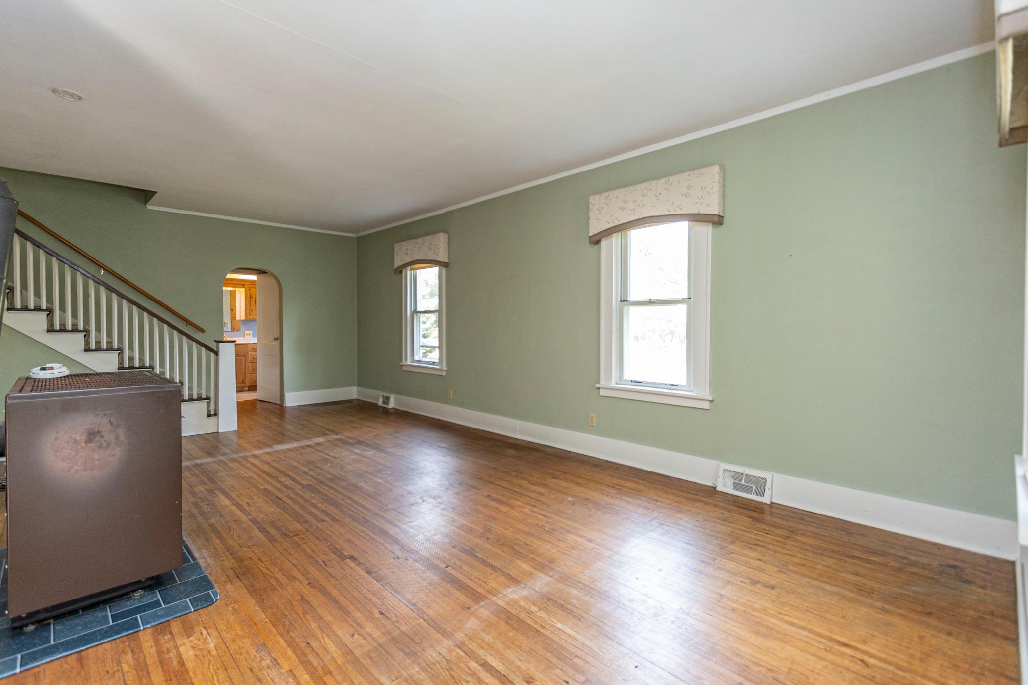 1920 single family home for sale at 7611 County Road 73 NE in Nelson, MN — 4 bed, 1 bath (photo 16 of 55)