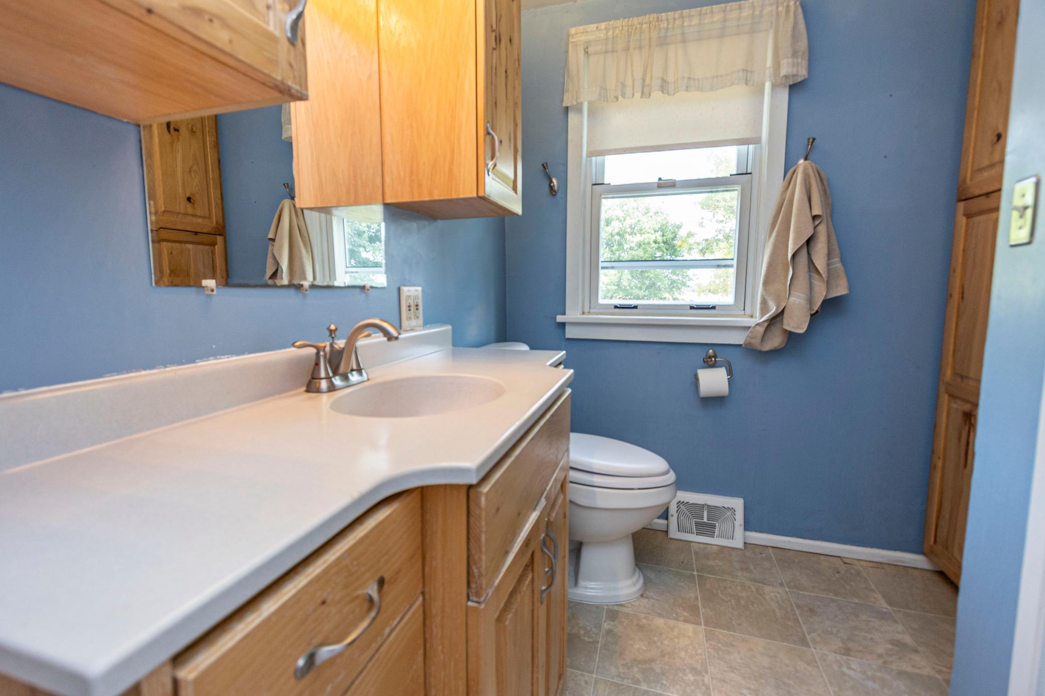 1920 single family home for sale at 7611 County Road 73 NE in Nelson, MN — 4 bed, 1 bath (photo 23 of 55)