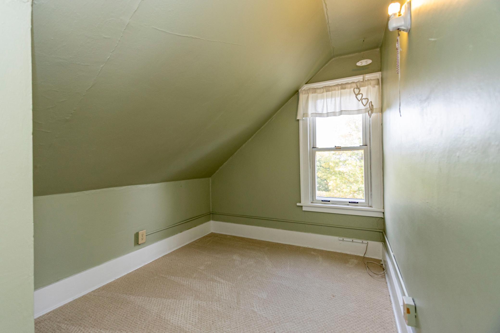 1920 single family home for sale at 7611 County Road 73 NE in Nelson, MN — 4 bed, 1 bath (photo 36 of 55)