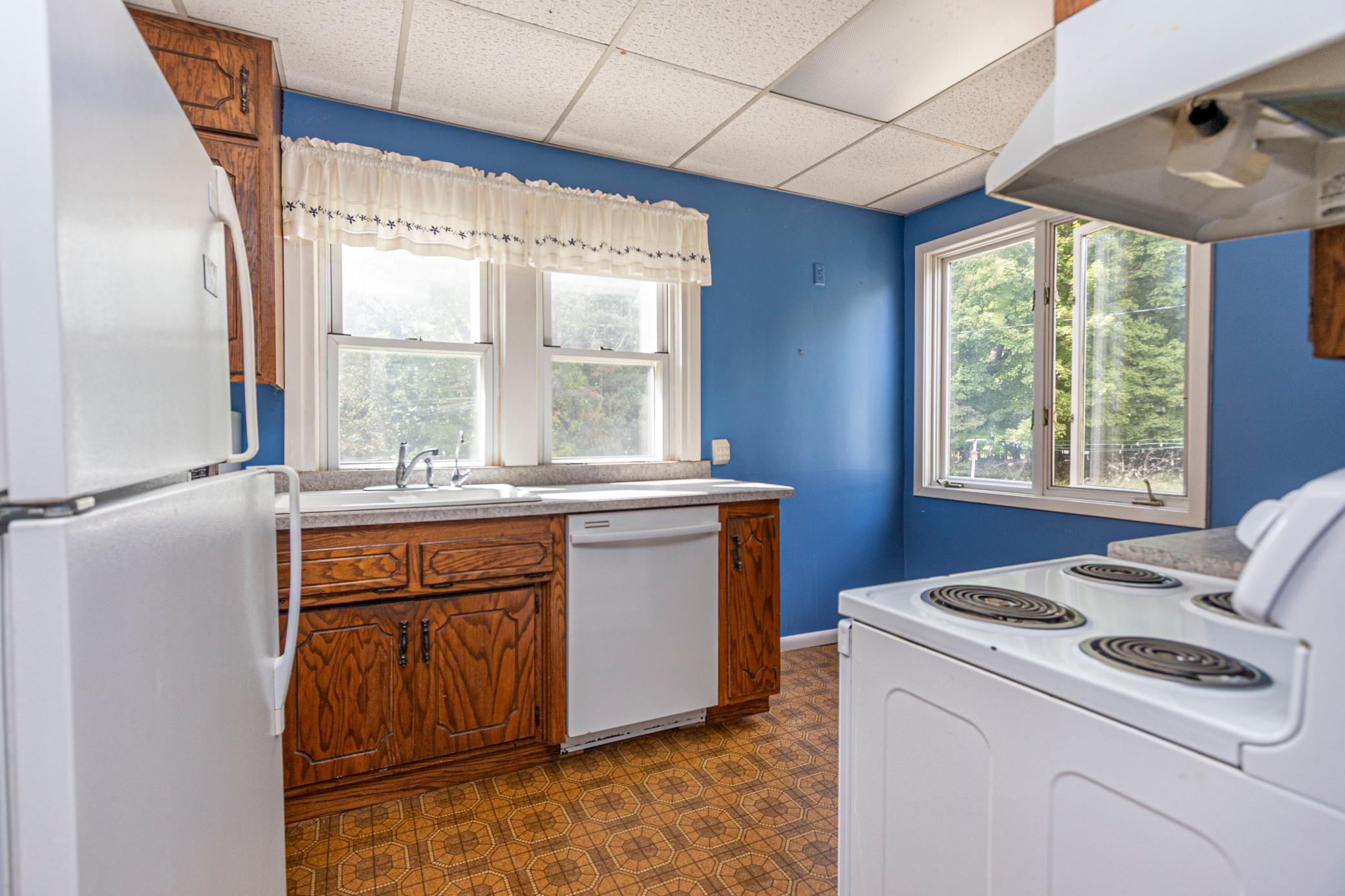 1920 single family home for sale at 7611 County Road 73 NE in Nelson, MN — 4 bed, 1 bath (photo 9 of 55)