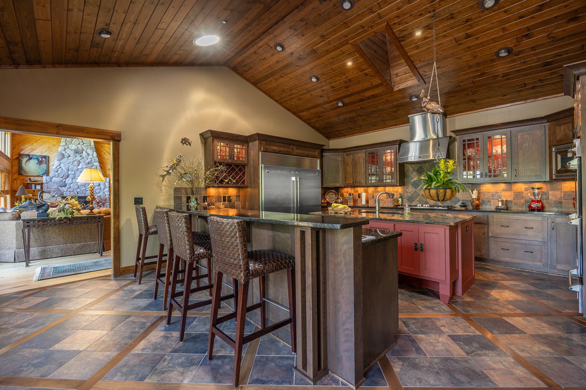 1991 single family home for sale at 1116 Sand Lake Drive NW in Backus, MN — 4 bed, 6 bath (photo 23 of 92)