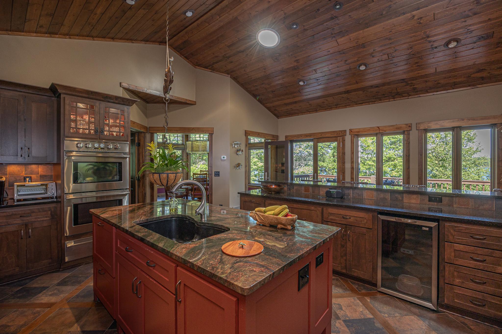 1991 single family home for sale at 1116 Sand Lake Drive NW in Backus, MN — 4 bed, 6 bath (photo 28 of 92)