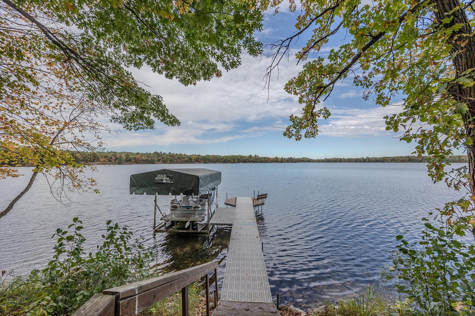 1991 single family home for sale at 1116 Sand Lake Drive NW in Backus, MN — 4 bed, 6 bath (photo 5 of 92)