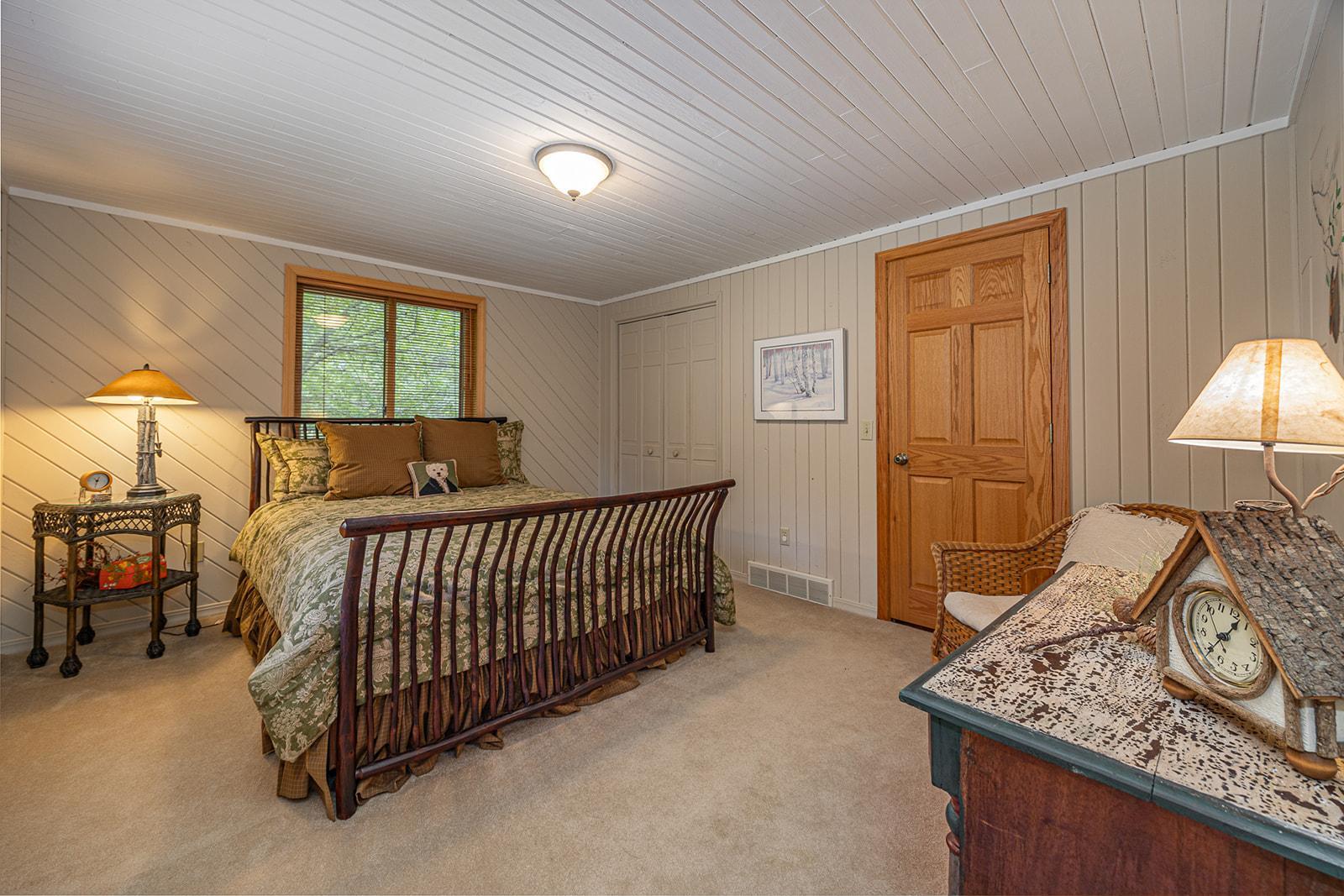 1991 single family home for sale at 1116 Sand Lake Drive NW in Backus, MN — 4 bed, 6 bath (photo 45 of 92)