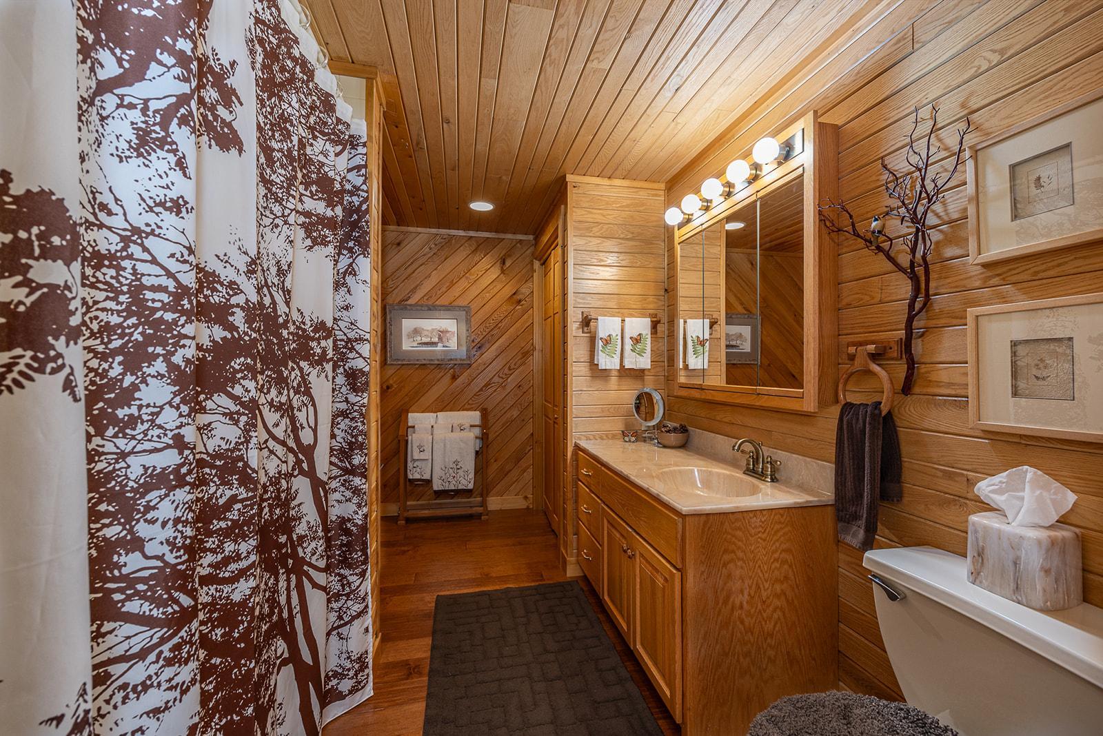 1991 single family home for sale at 1116 Sand Lake Drive NW in Backus, MN — 4 bed, 6 bath (photo 46 of 92)