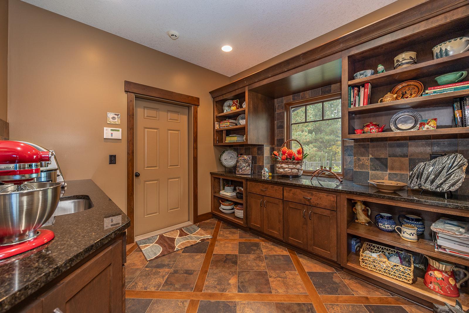 1991 single family home for sale at 1116 Sand Lake Drive NW in Backus, MN — 4 bed, 6 bath (photo 48 of 92)