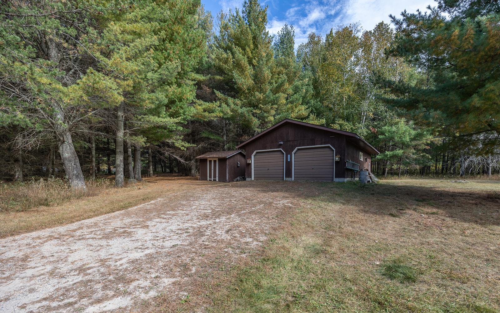 1991 single family home for sale at 1116 Sand Lake Drive NW in Backus, MN — 4 bed, 6 bath (photo 81 of 92)