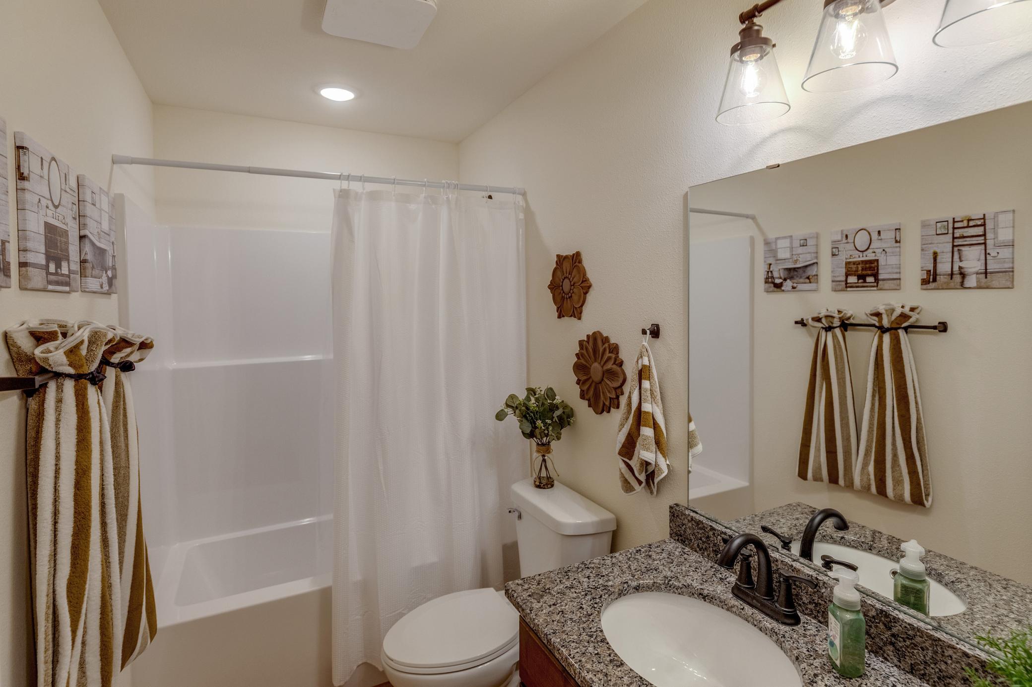 2025 single family home for sale at 31041 Spring Loop in Breezy Point, MN — 3 bed, 2 bath (photo 23 of 35)