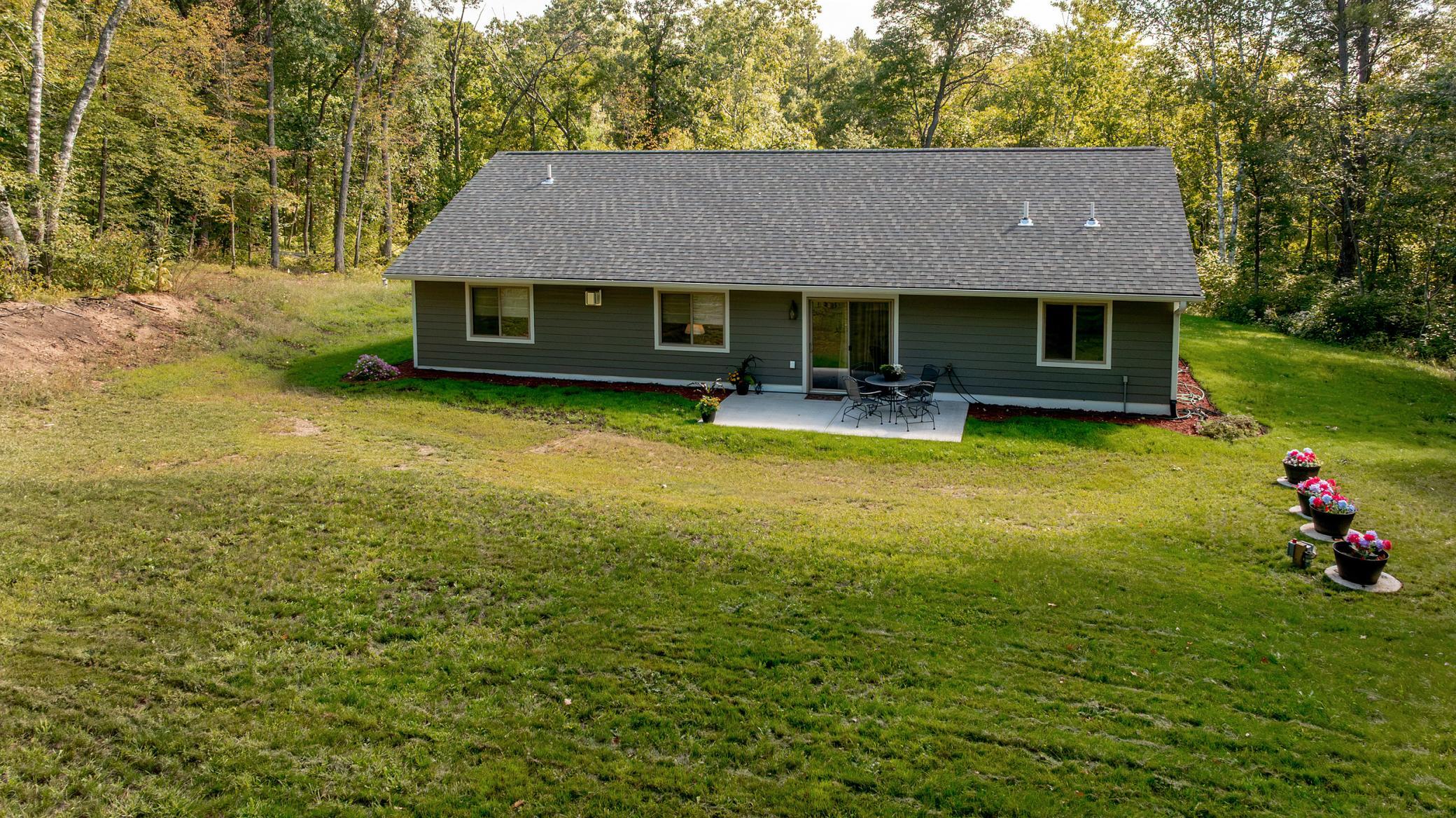 2025 single family home for sale at 31041 Spring Loop in Breezy Point, MN — 3 bed, 2 bath (photo 30 of 35)