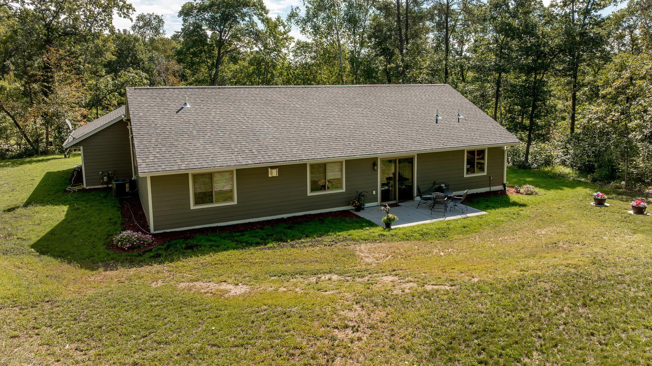 2025 single family home for sale at 31041 Spring Loop in Breezy Point, MN — 3 bed, 2 bath (photo 4 of 35)