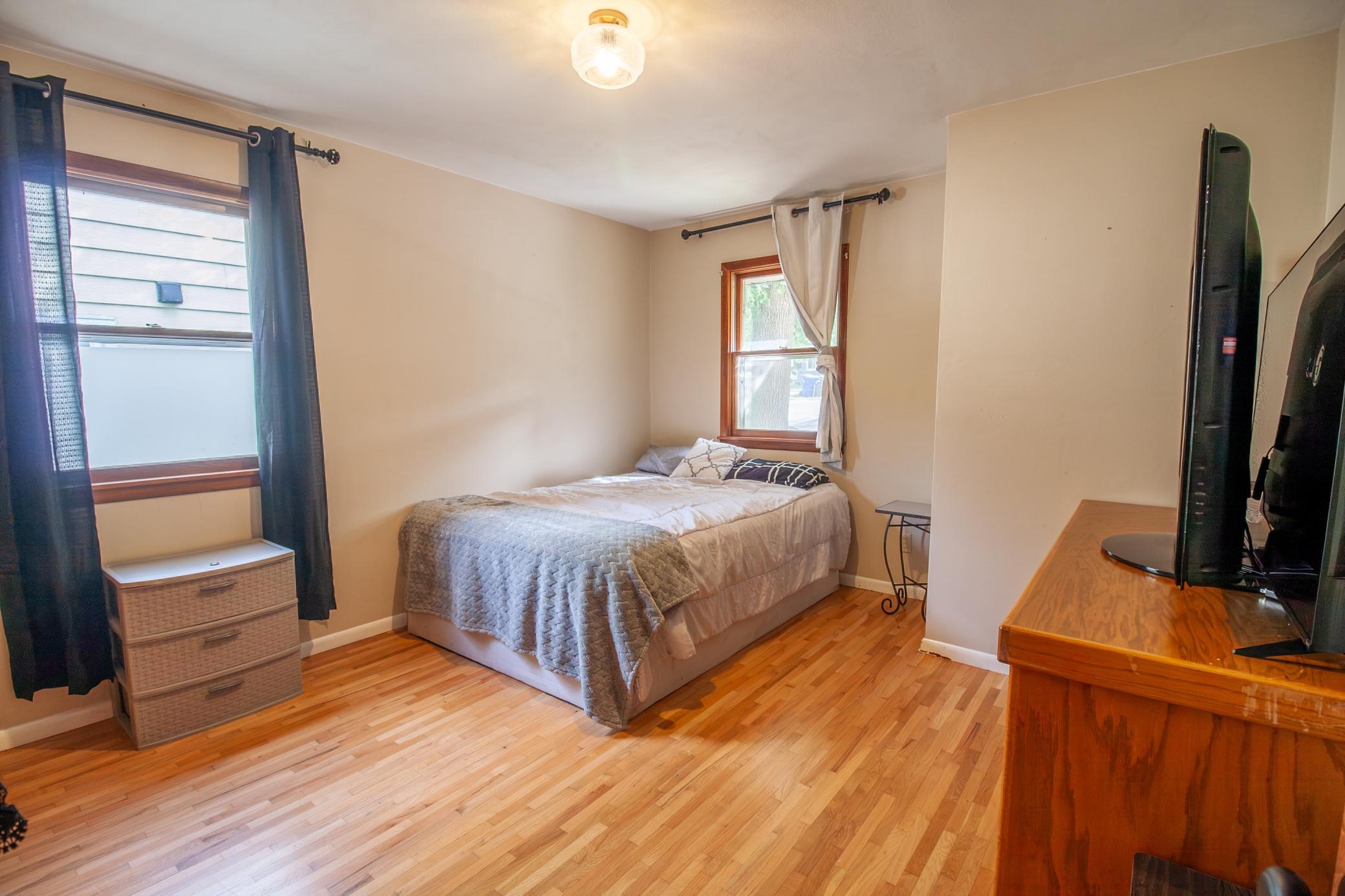 1959 single family home for sale at 919 N Park Street in Fergus Falls, MN — 3 bed, 2 bath (photo 18 of 31)