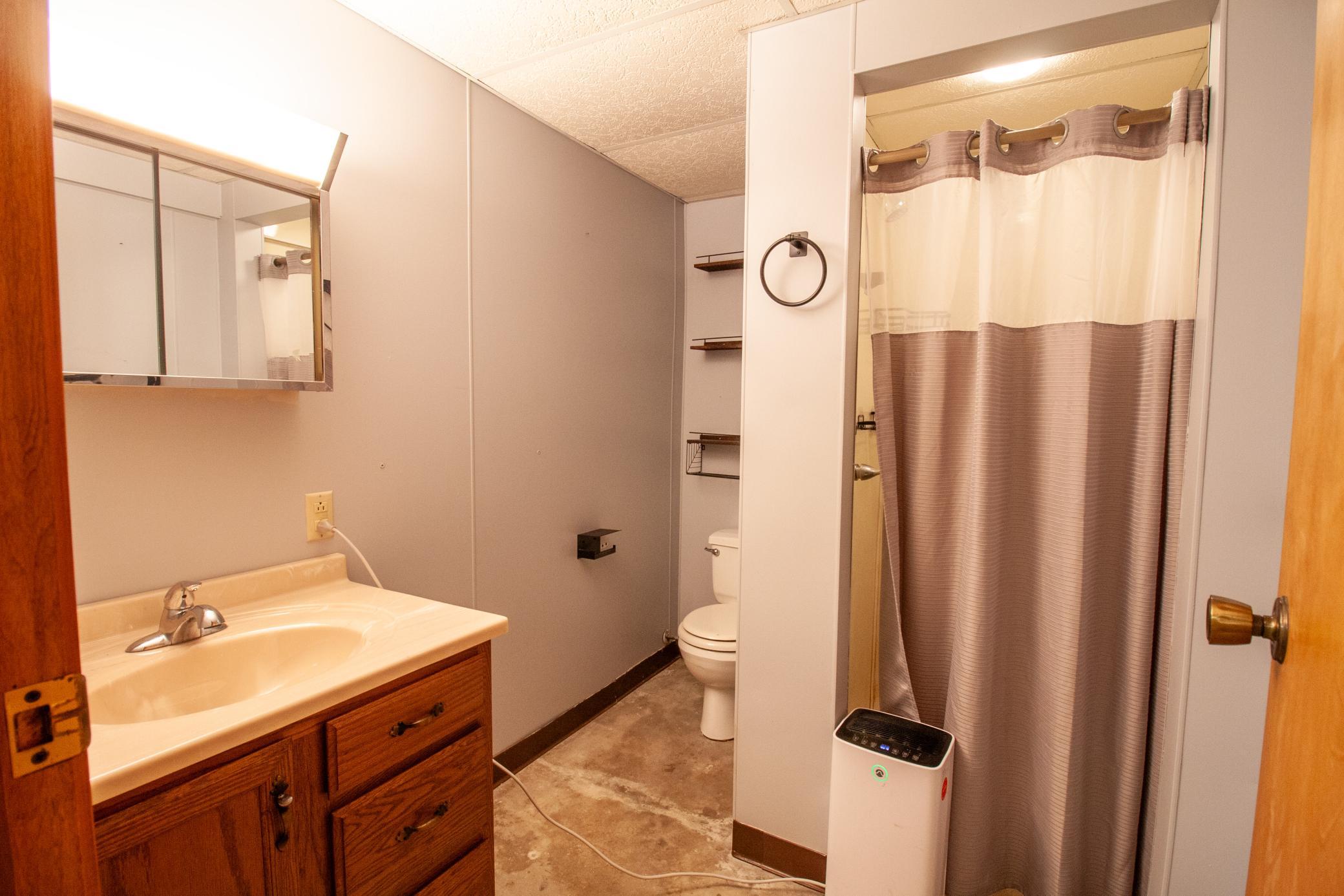 1959 single family home for sale at 919 N Park Street in Fergus Falls, MN — 3 bed, 2 bath (photo 26 of 37)