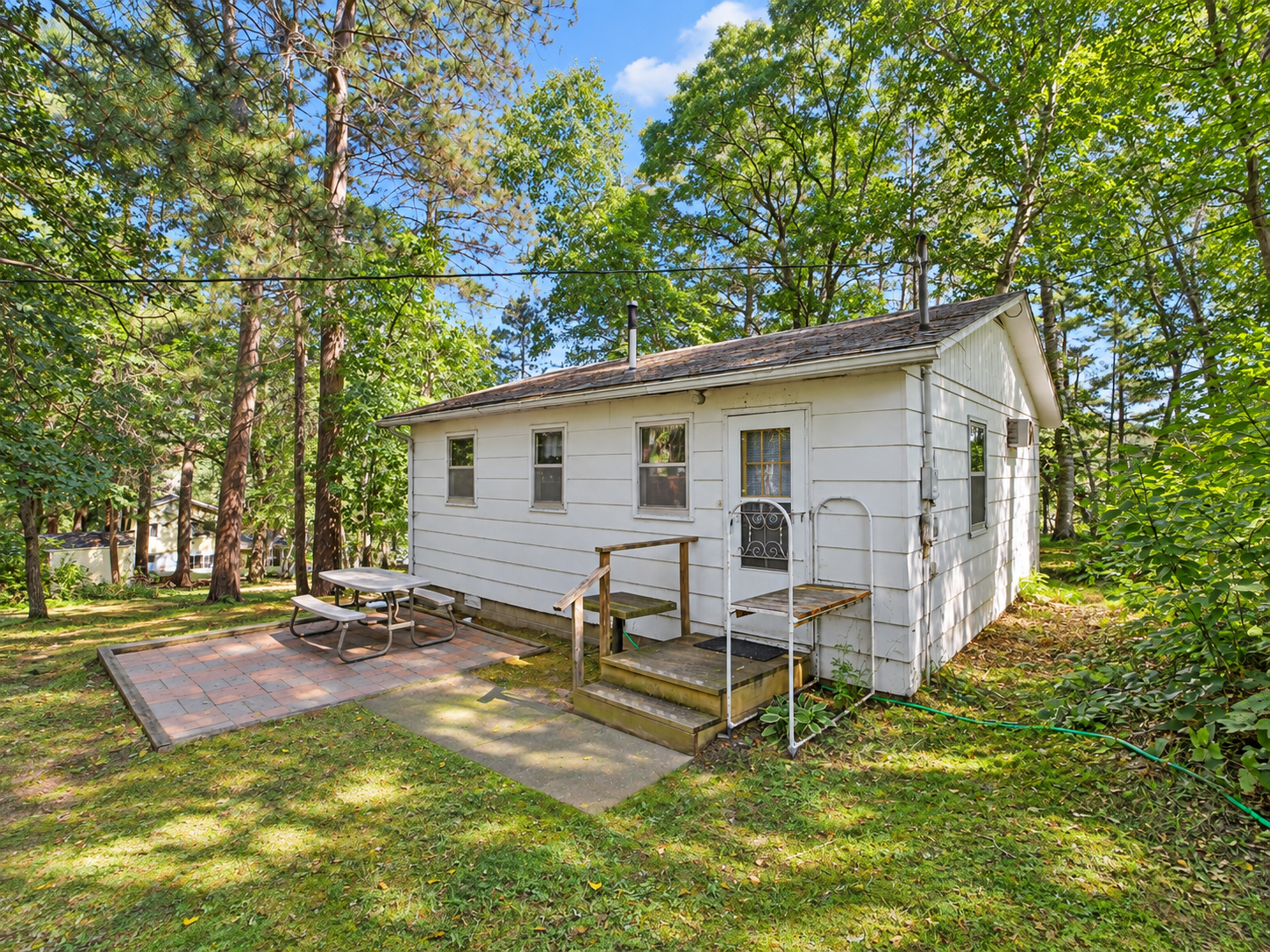 1972 single family home for sale at 5528 Sibley Lake Road in Pequot Lakes, MN — 2 bed, 1 bath