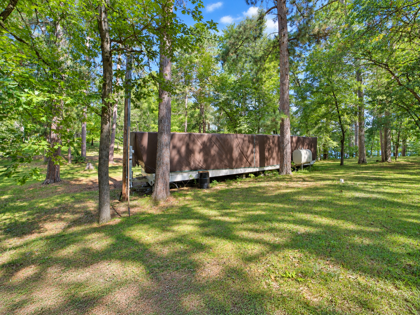 1972 single family home for sale at 5528 Sibley Lake Road in Pequot Lakes, MN — 2 bed, 1 bath (photo 21 of 38)
