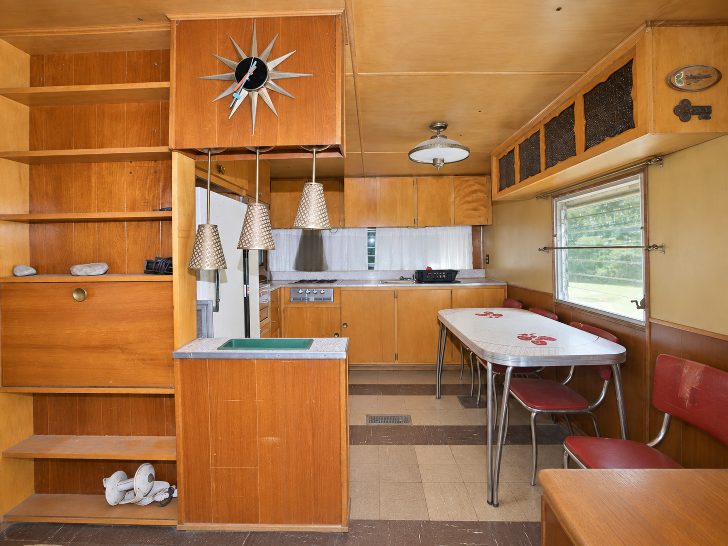 1972 single family home for sale at 5528 Sibley Lake Road in Pequot Lakes, MN — 2 bed, 1 bath (photo 24 of 38)