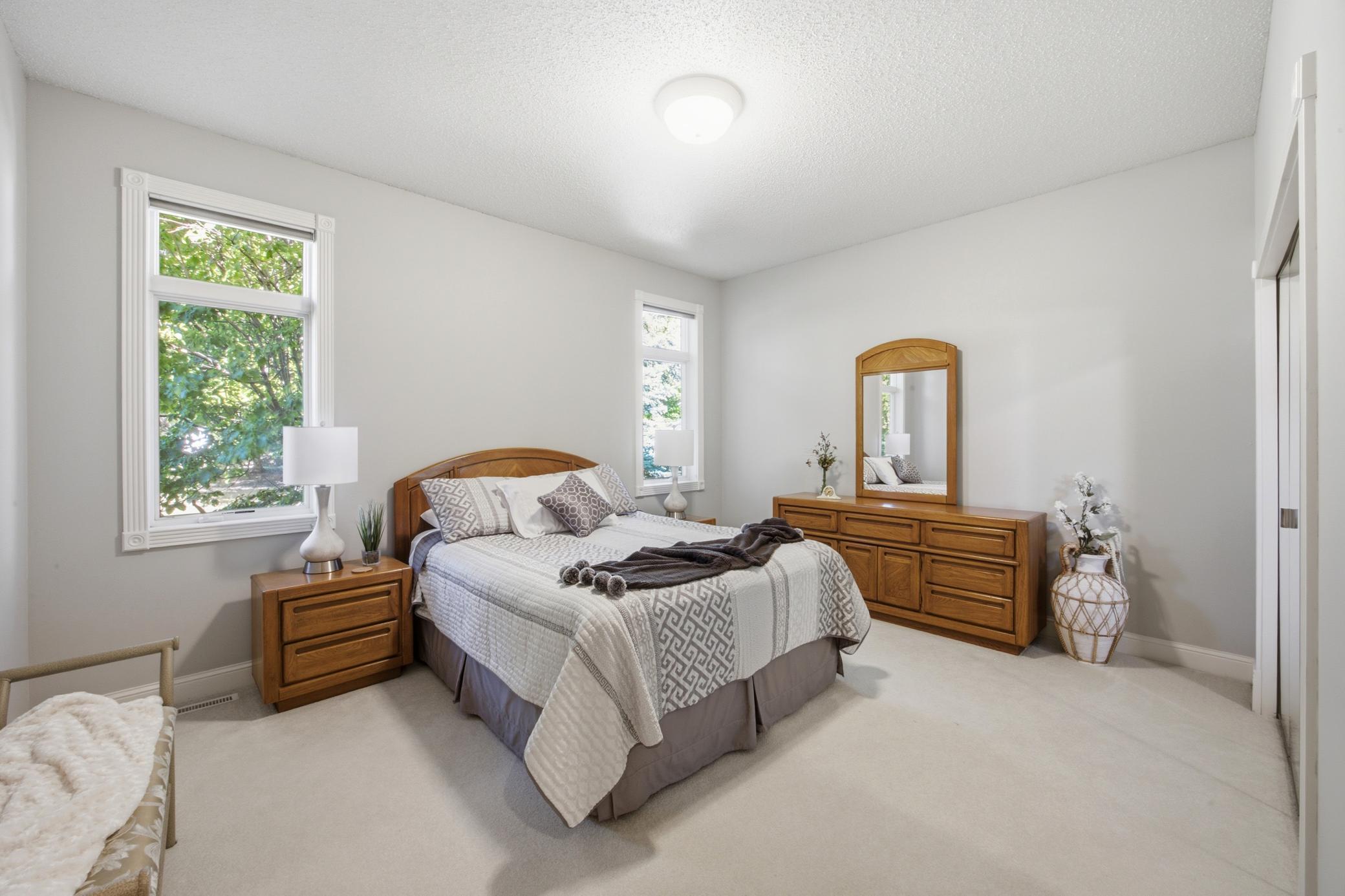 1996 single family home for sale at 4233 Timberline Drive S in Fargo, ND — 5 bed, 4 bath (photo 23 of 55)