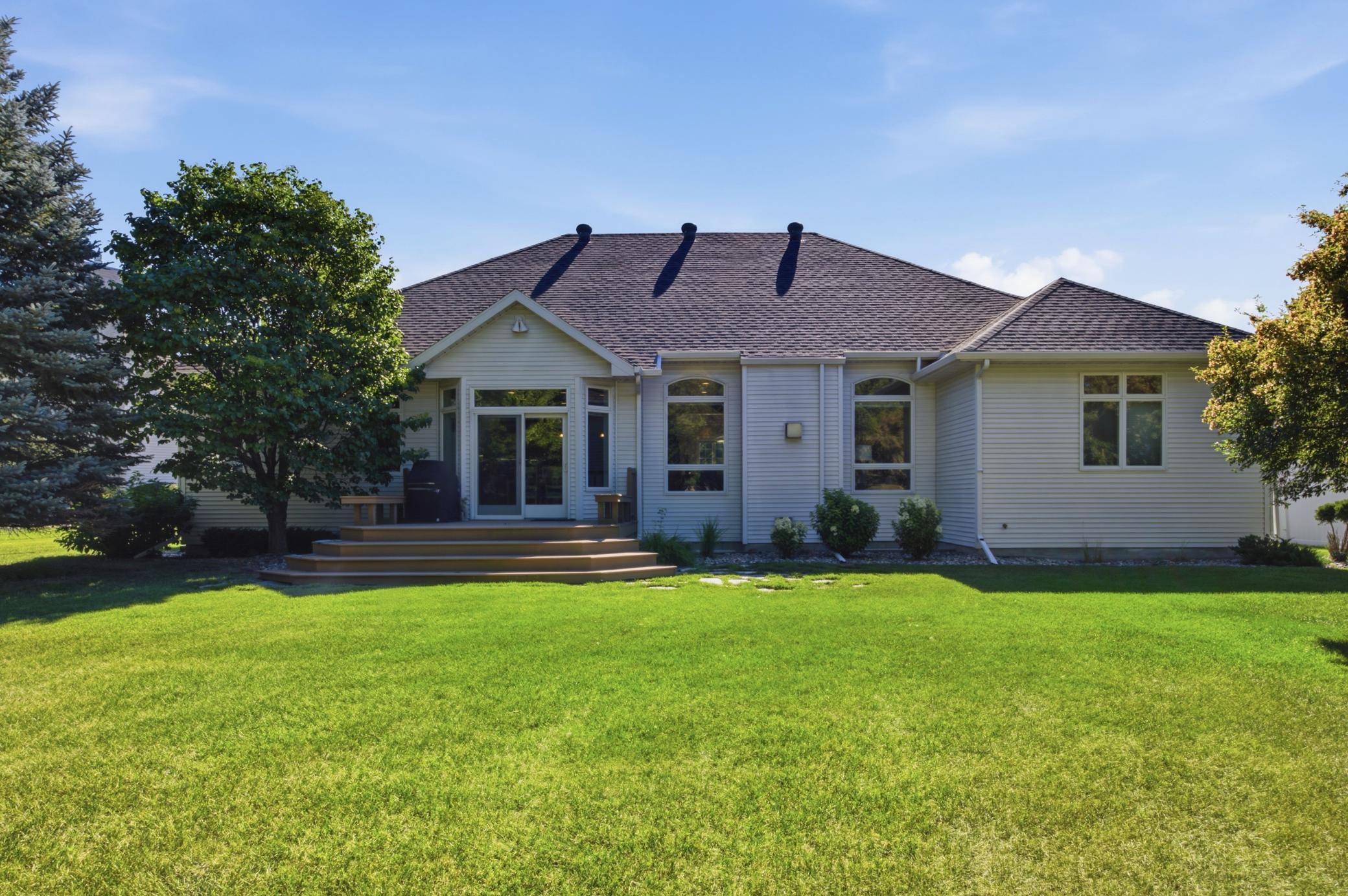 1996 single family home for sale at 4233 Timberline Drive S in Fargo, ND — 5 bed, 4 bath (photo 40 of 55)