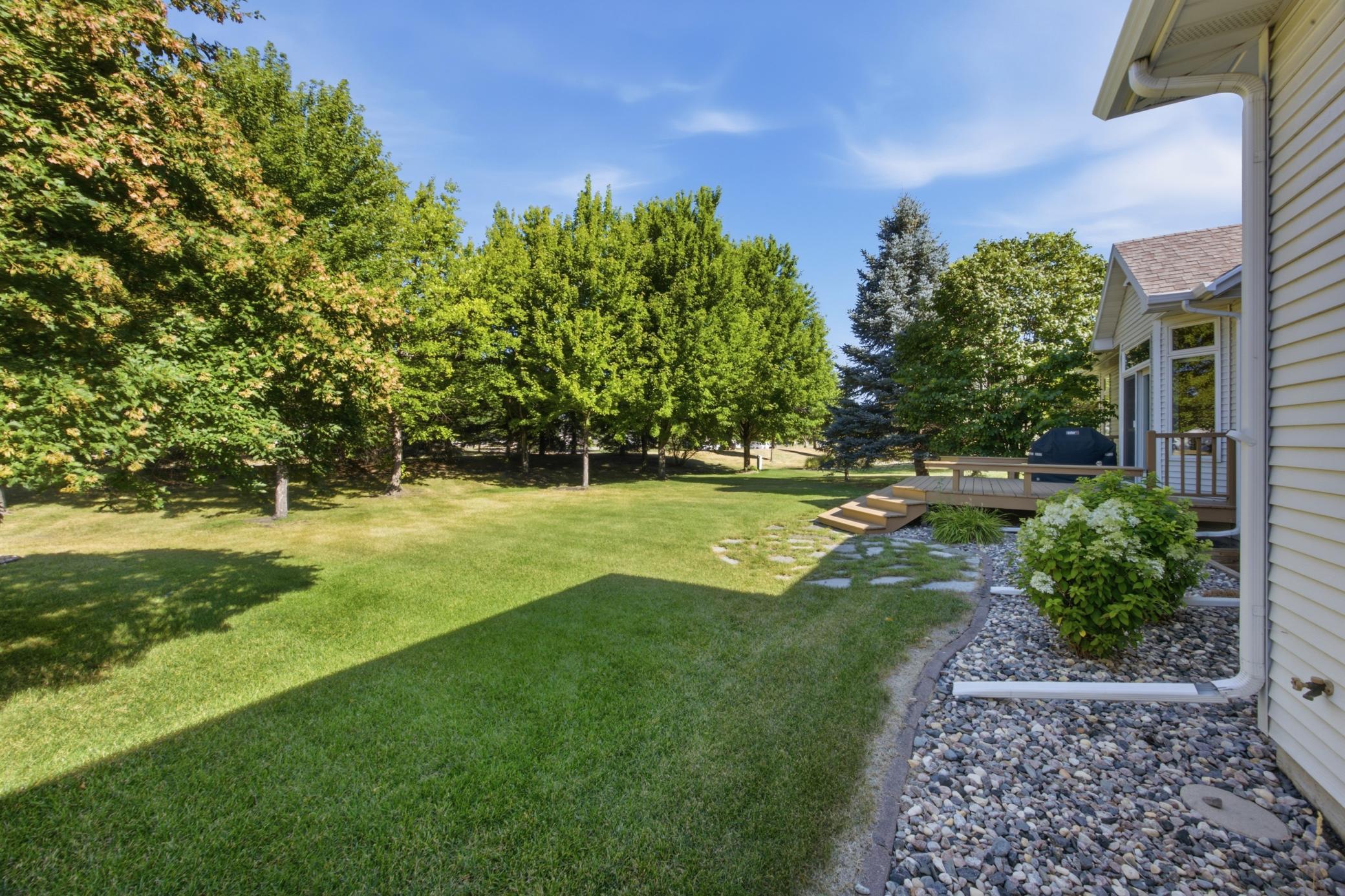 1996 single family home for sale at 4233 Timberline Drive S in Fargo, ND — 5 bed, 4 bath (photo 41 of 55)