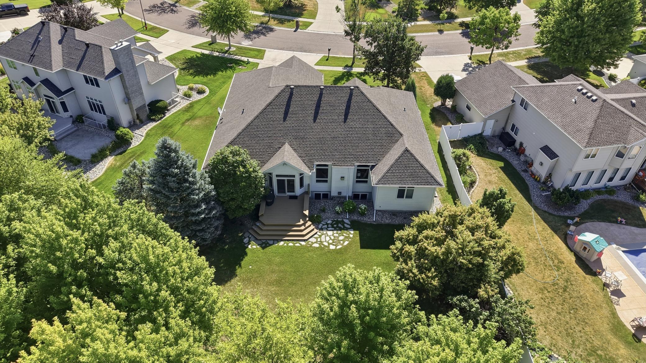 1996 single family home for sale at 4233 Timberline Drive S in Fargo, ND — 5 bed, 4 bath (photo 48 of 55)