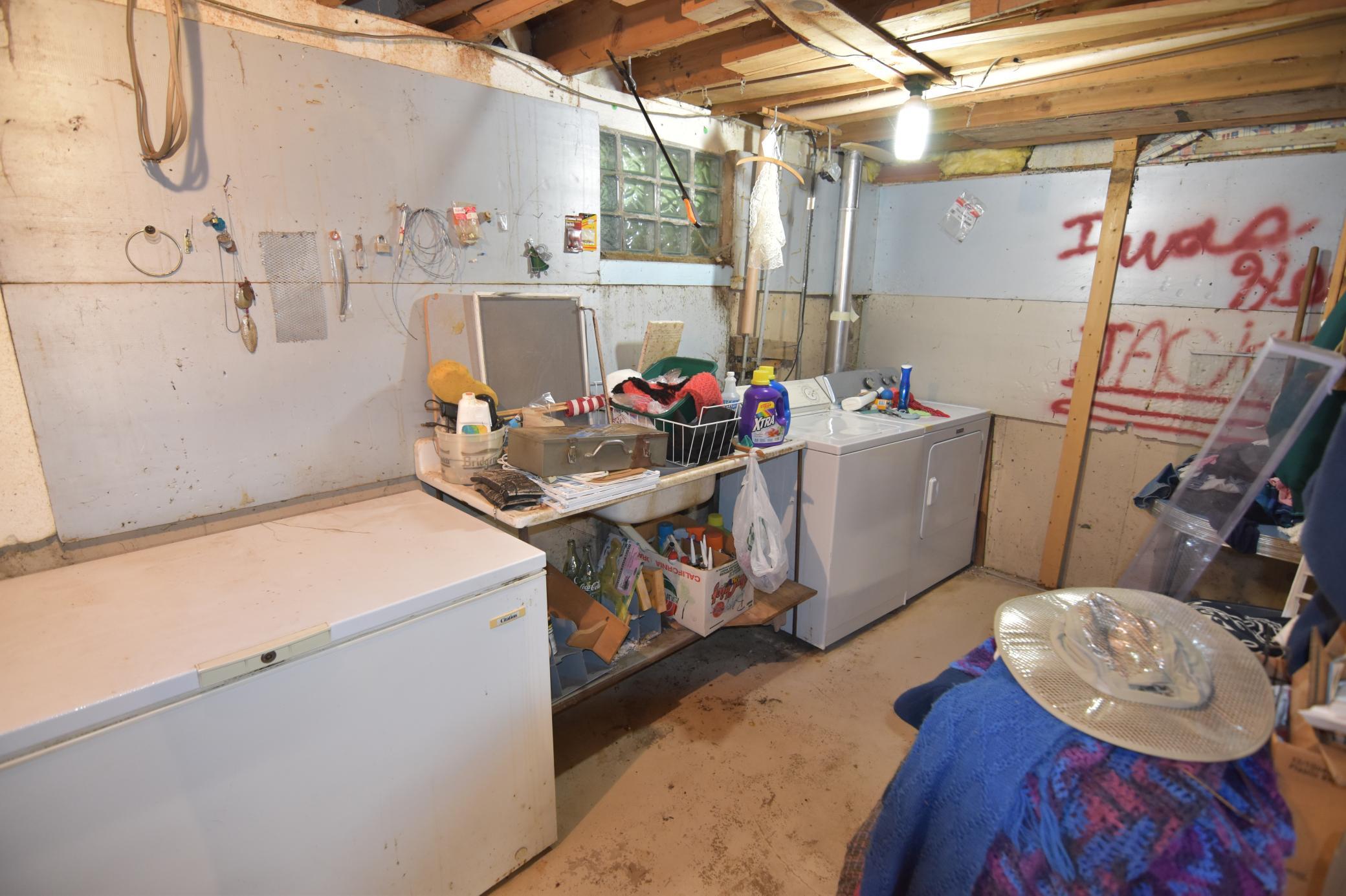 1975 single family home for sale at 1297 County Road 2 NW in Williams, MN — 2 bed, 2 bath (photo 42 of 48)