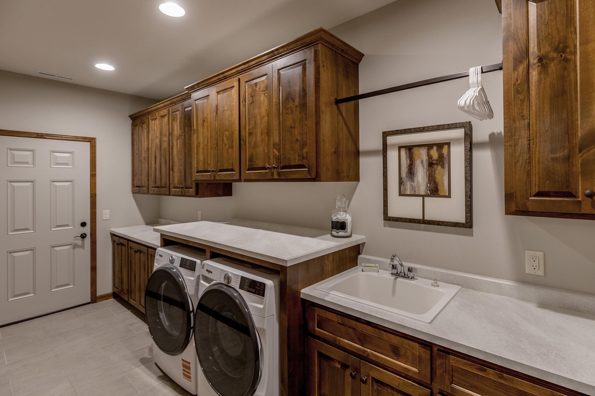 2025 townhouse for sale at 7866 Chickasaw Circle in Pequot Lakes, MN — 3 bed, 2 bath (photo 12 of 39)