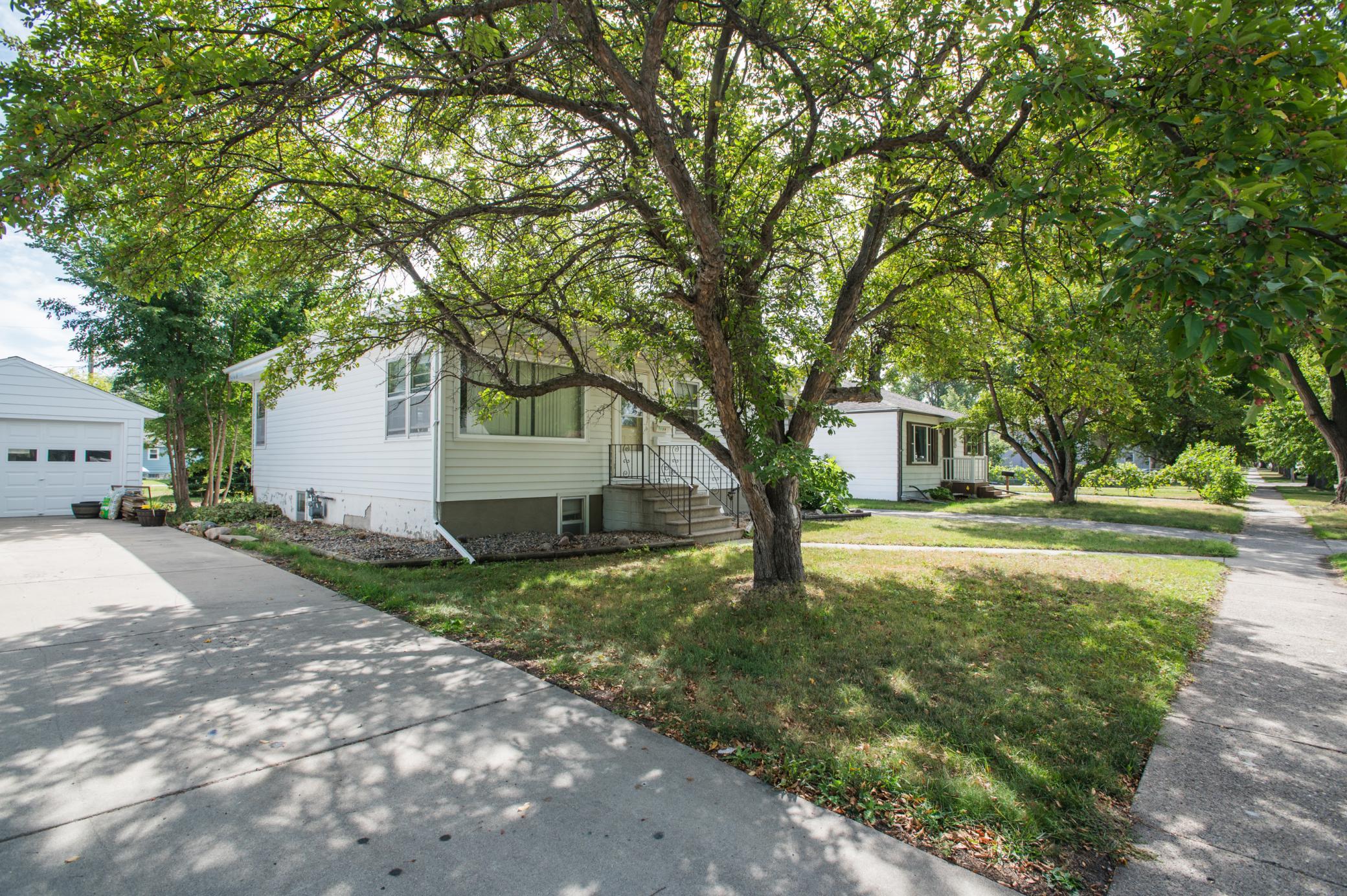 614 16th Street N, Moorhead, MN