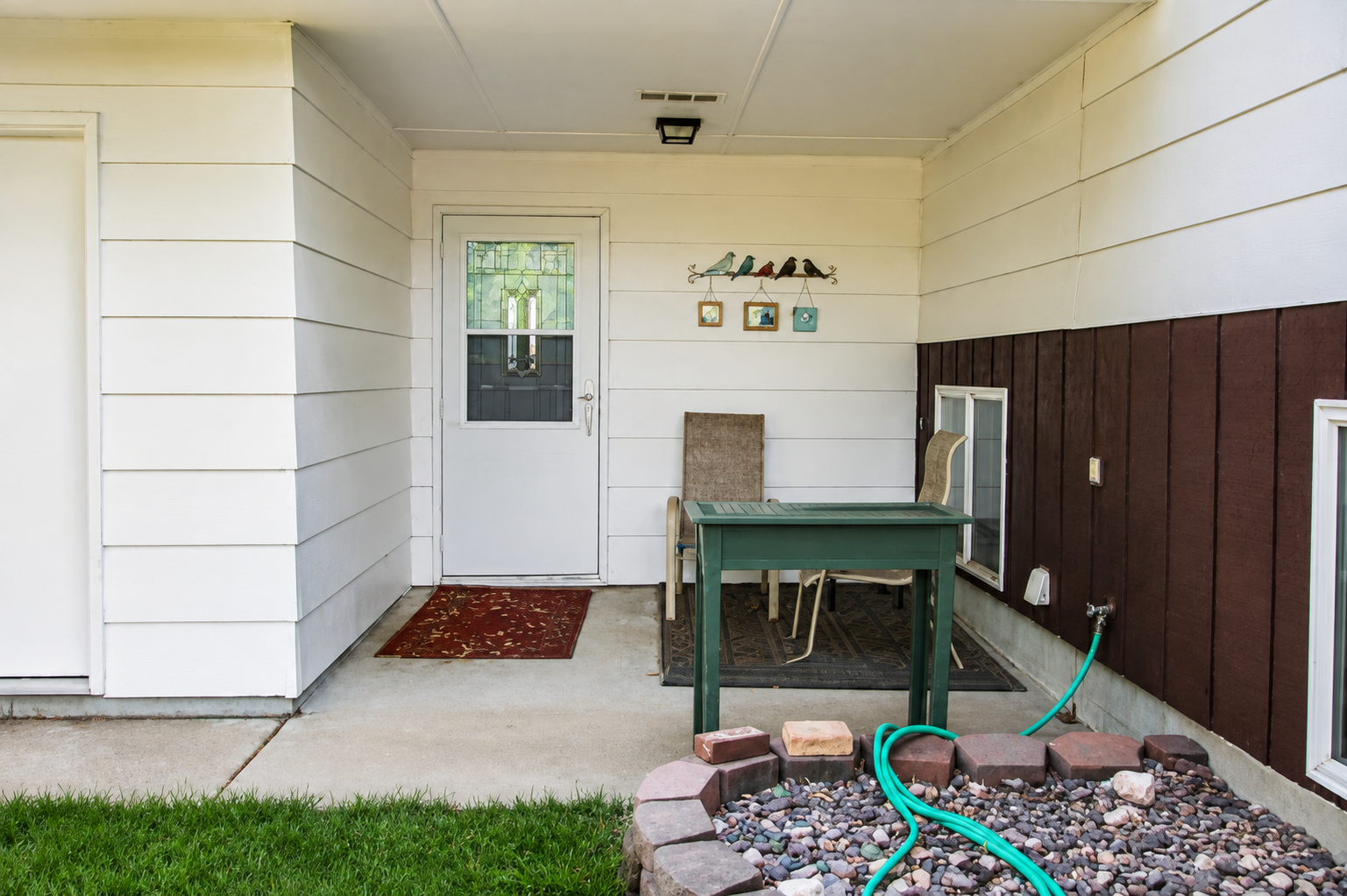 1973 single family home for sale at 913 1st Avenue SE in Long Prairie, MN — 4 bed, 3 bath (photo 5 of 14)