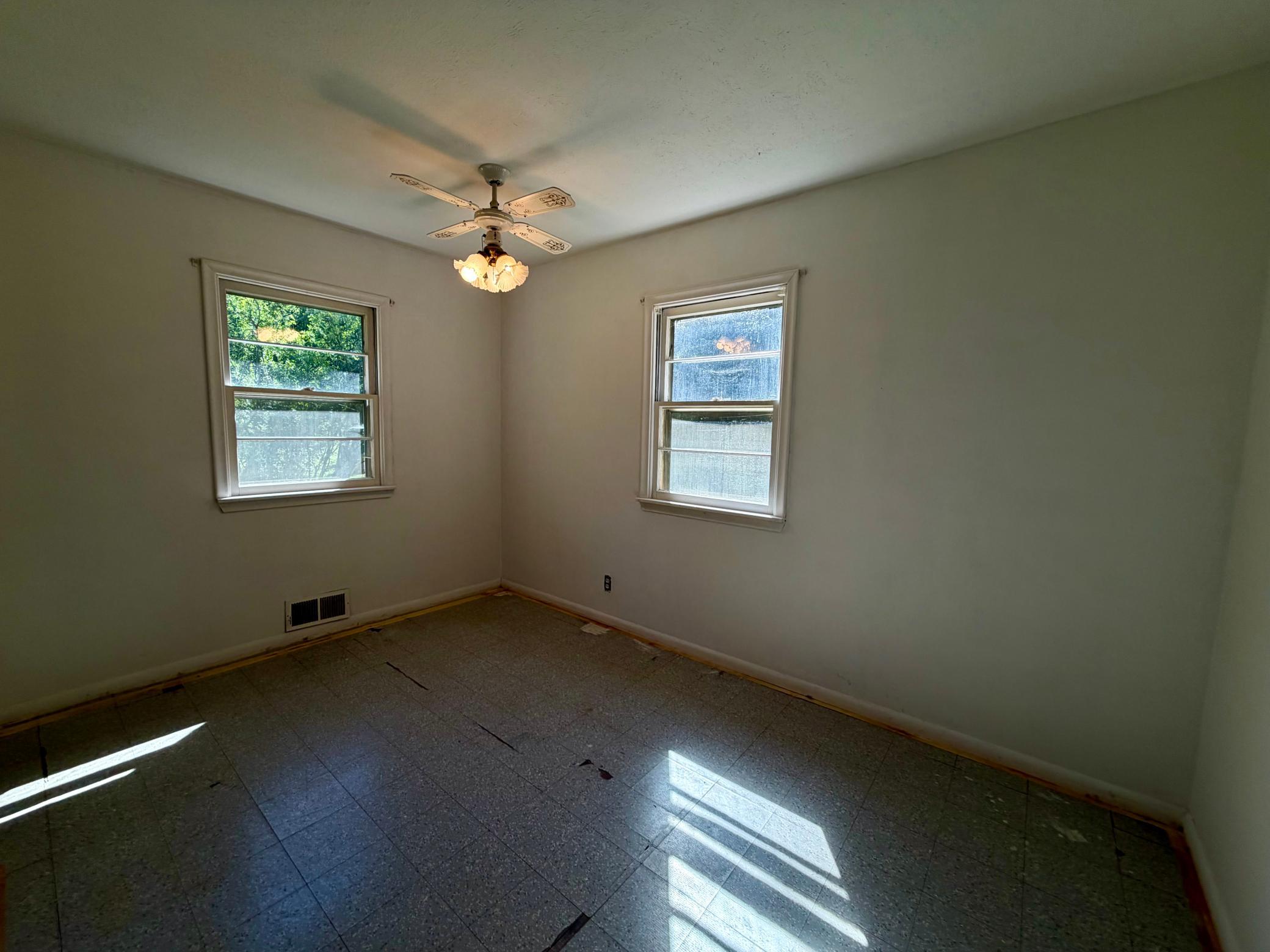 1958 single family home for sale at 22736 County Road 453 in Bovey, MN — 3 bed, 1 bath (photo 8 of 15)