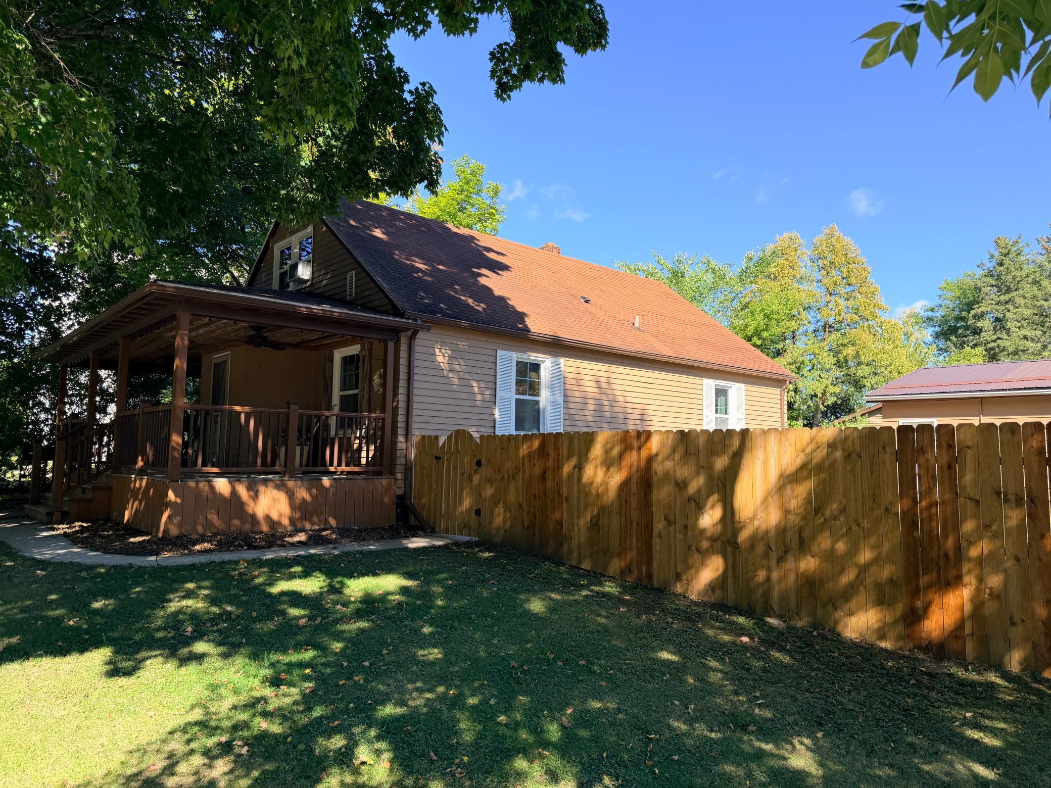 1936 single family home for sale at 509 5th Street NE in Fosston, MN — 3 bed, 2 bath (photo 44 of 47)