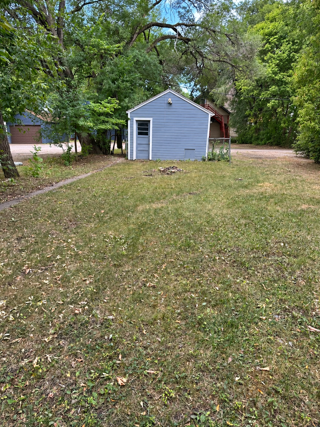 1921 single family home for sale at 1034 University Drive N in Fargo, ND — 4 bed, 2 bath (photo 14 of 14)