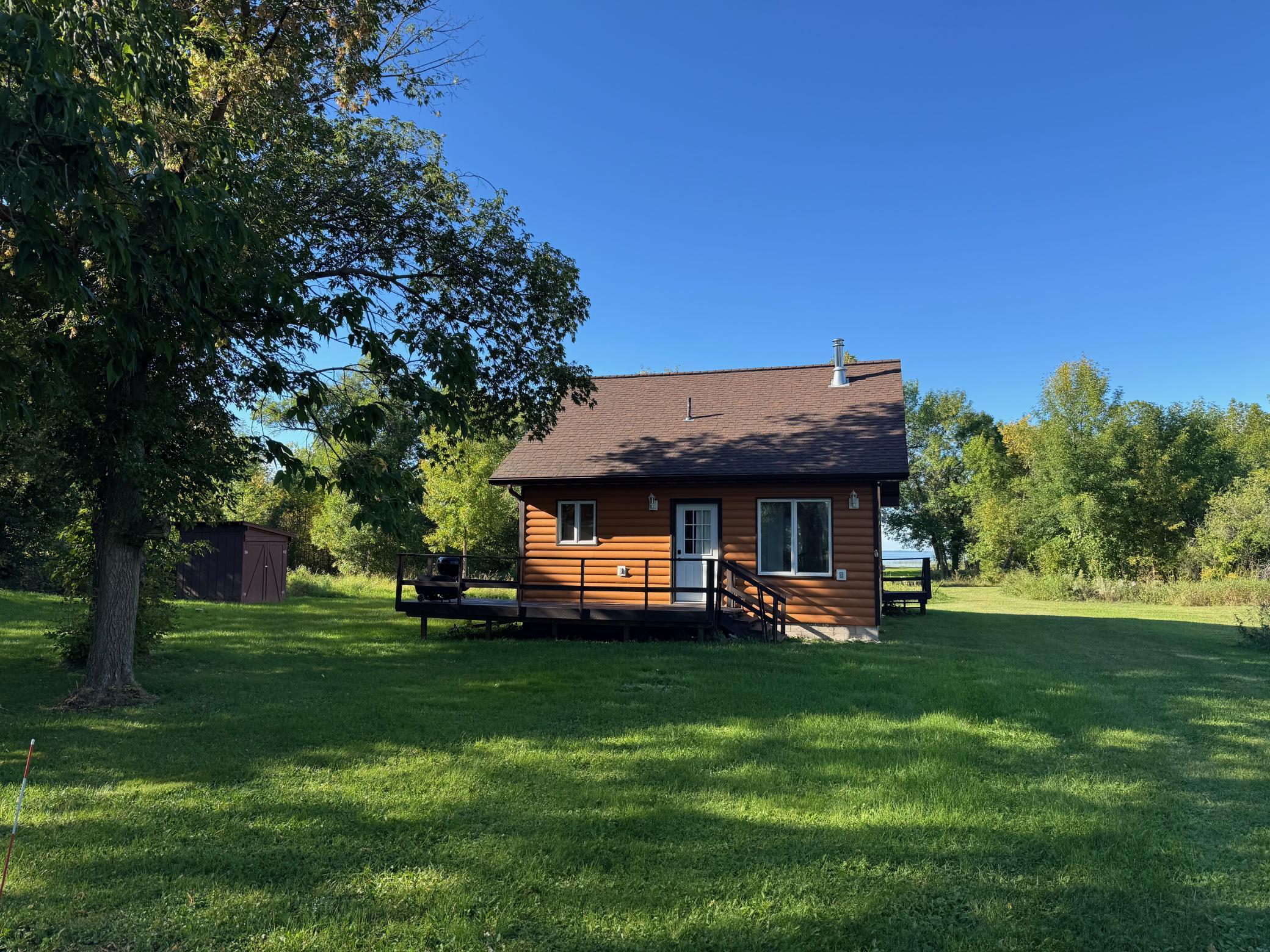 2005 single family home for sale at 17193 Fox Den Trail NE in Kelliher, MN — 2 bed, 1 bath