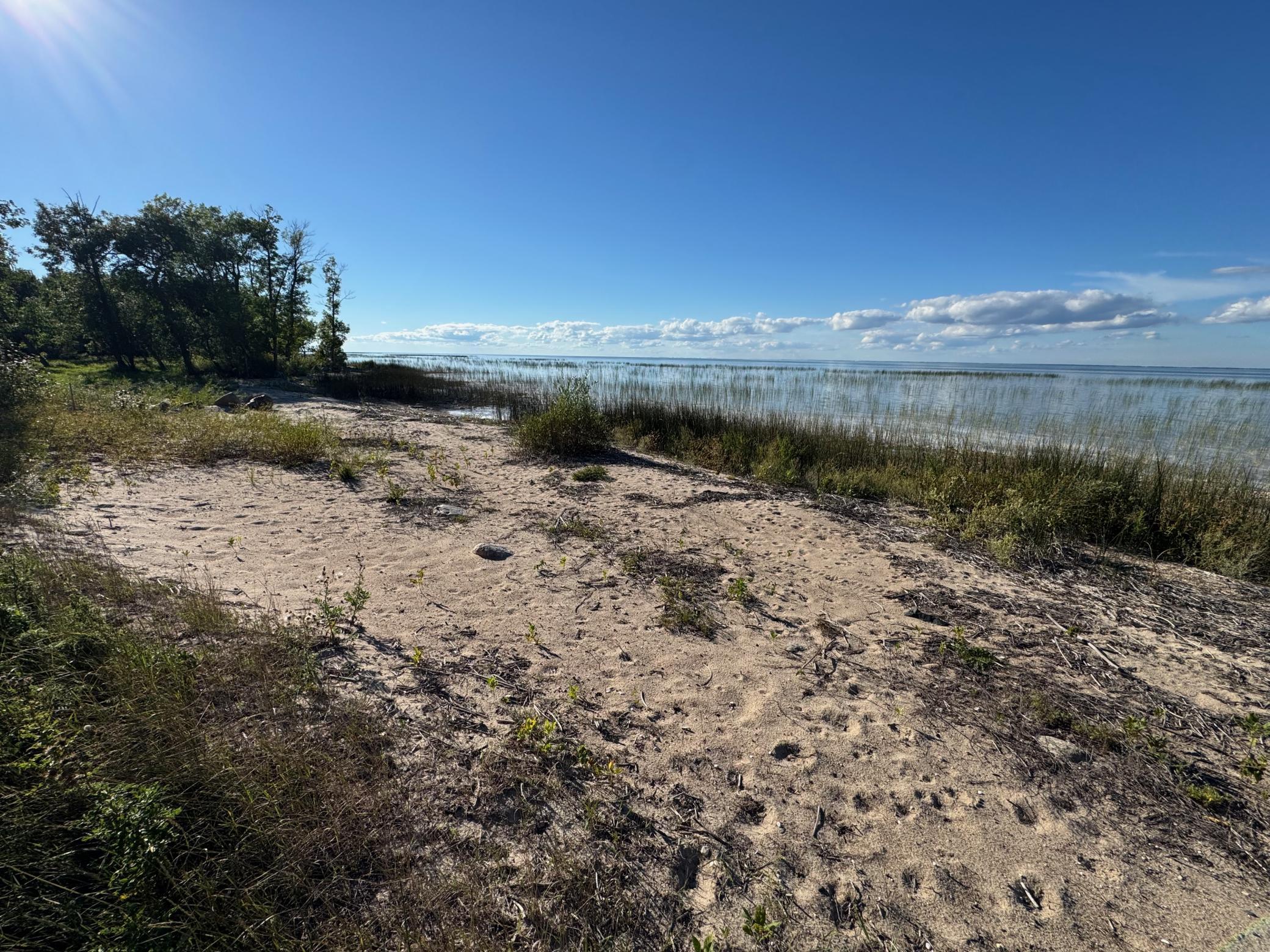 2005 single family home for sale at 17193 Fox Den Trail NE in Kelliher, MN — 2 bed, 1 bath (photo 13 of 62)