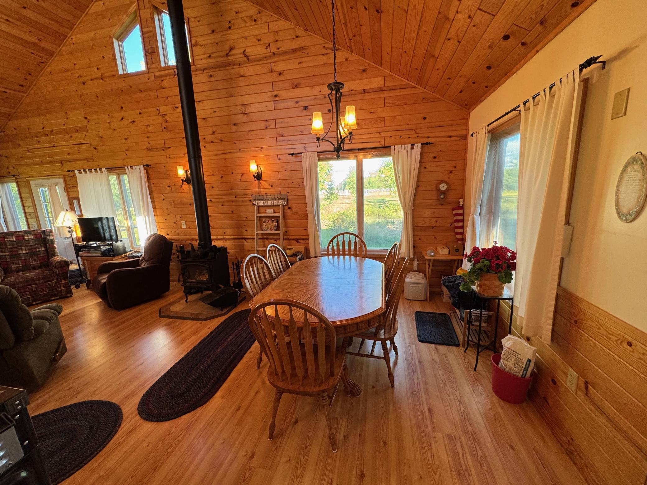 2005 single family home for sale at 17193 Fox Den Trail NE in Kelliher, MN — 2 bed, 1 bath (photo 31 of 62)