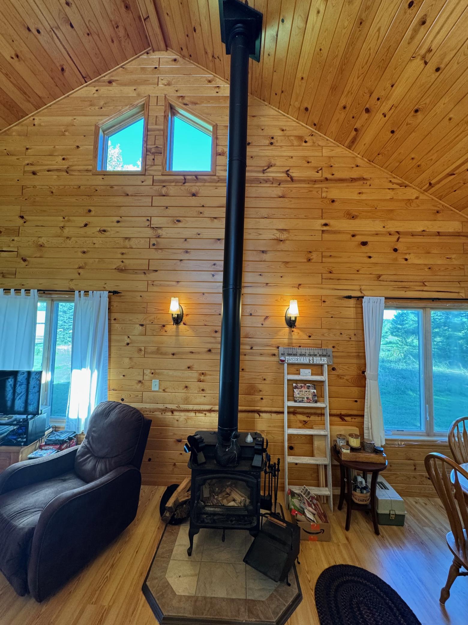 2005 single family home for sale at 17193 Fox Den Trail NE in Kelliher, MN — 2 bed, 1 bath (photo 33 of 62)