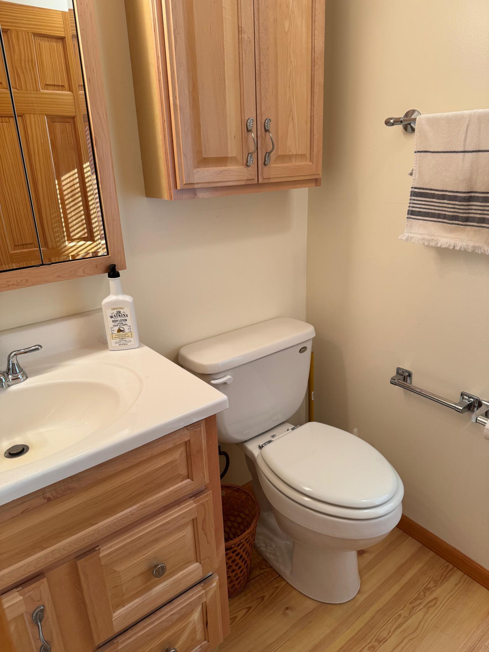 2005 single family home for sale at 17193 Fox Den Trail NE in Kelliher, MN — 2 bed, 1 bath (photo 35 of 62)