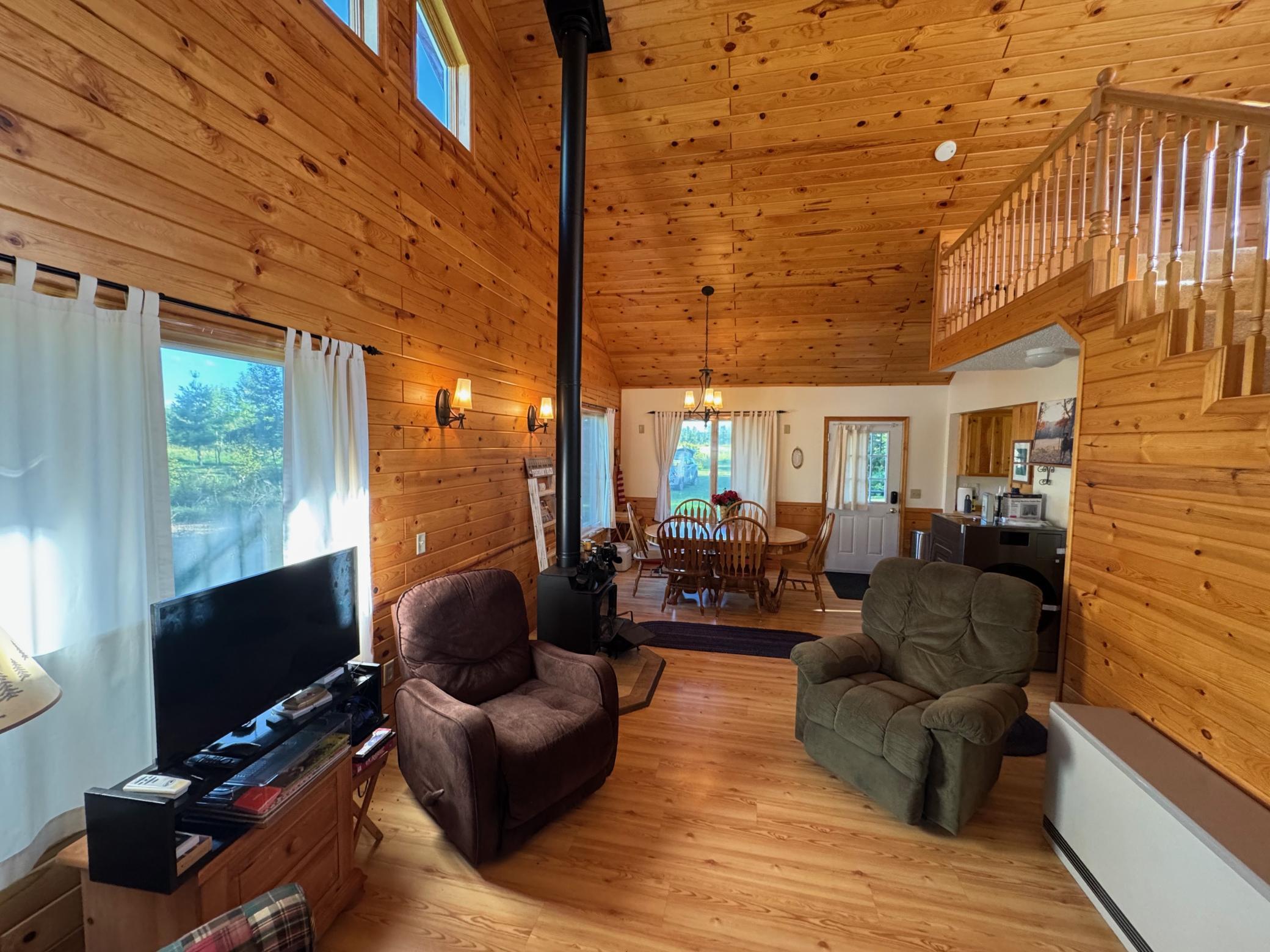 2005 single family home for sale at 17193 Fox Den Trail NE in Kelliher, MN — 2 bed, 1 bath (photo 45 of 62)