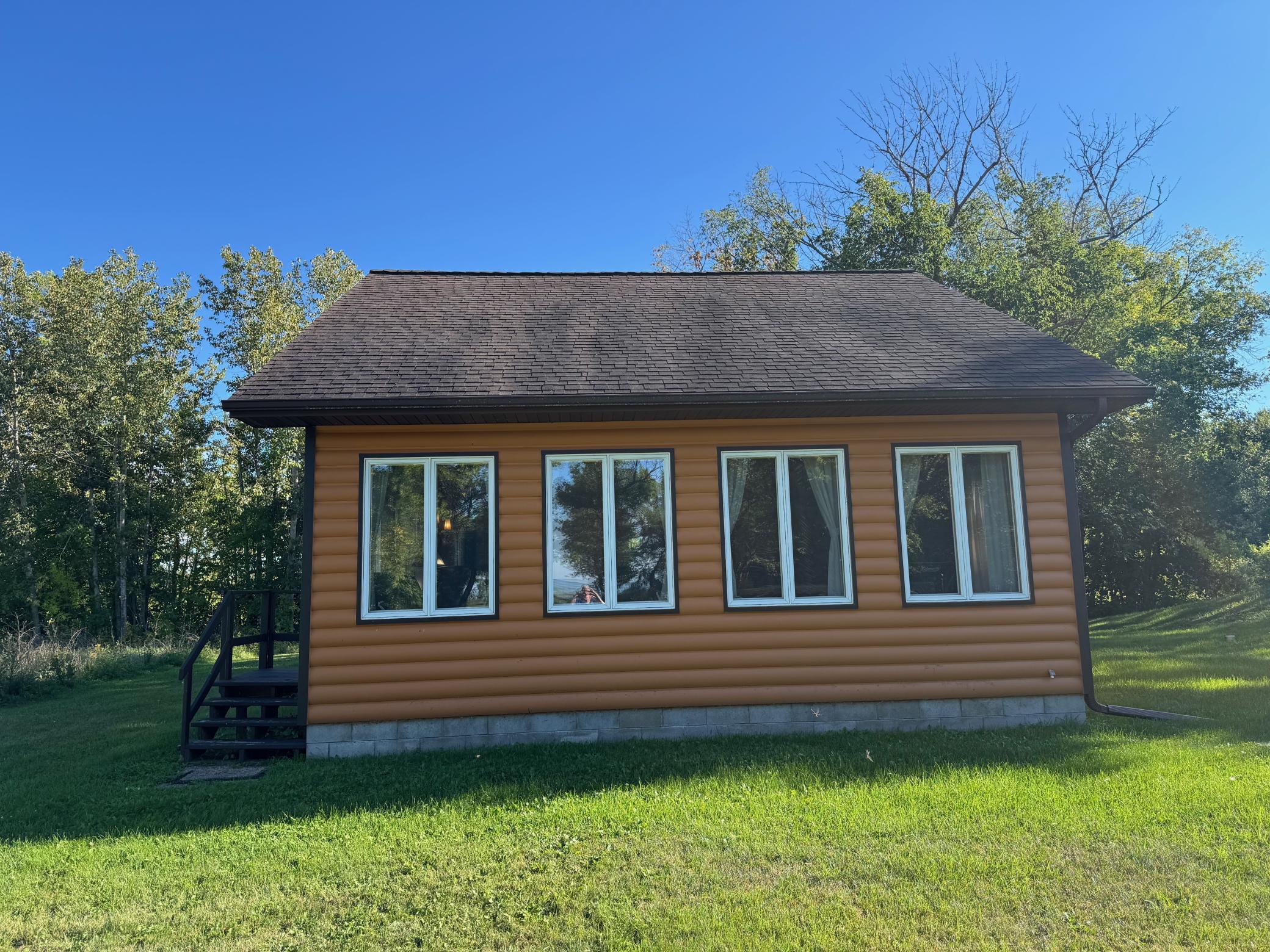 2005 single family home for sale at 17193 Fox Den Trail NE in Kelliher, MN — 2 bed, 1 bath (photo 7 of 62)