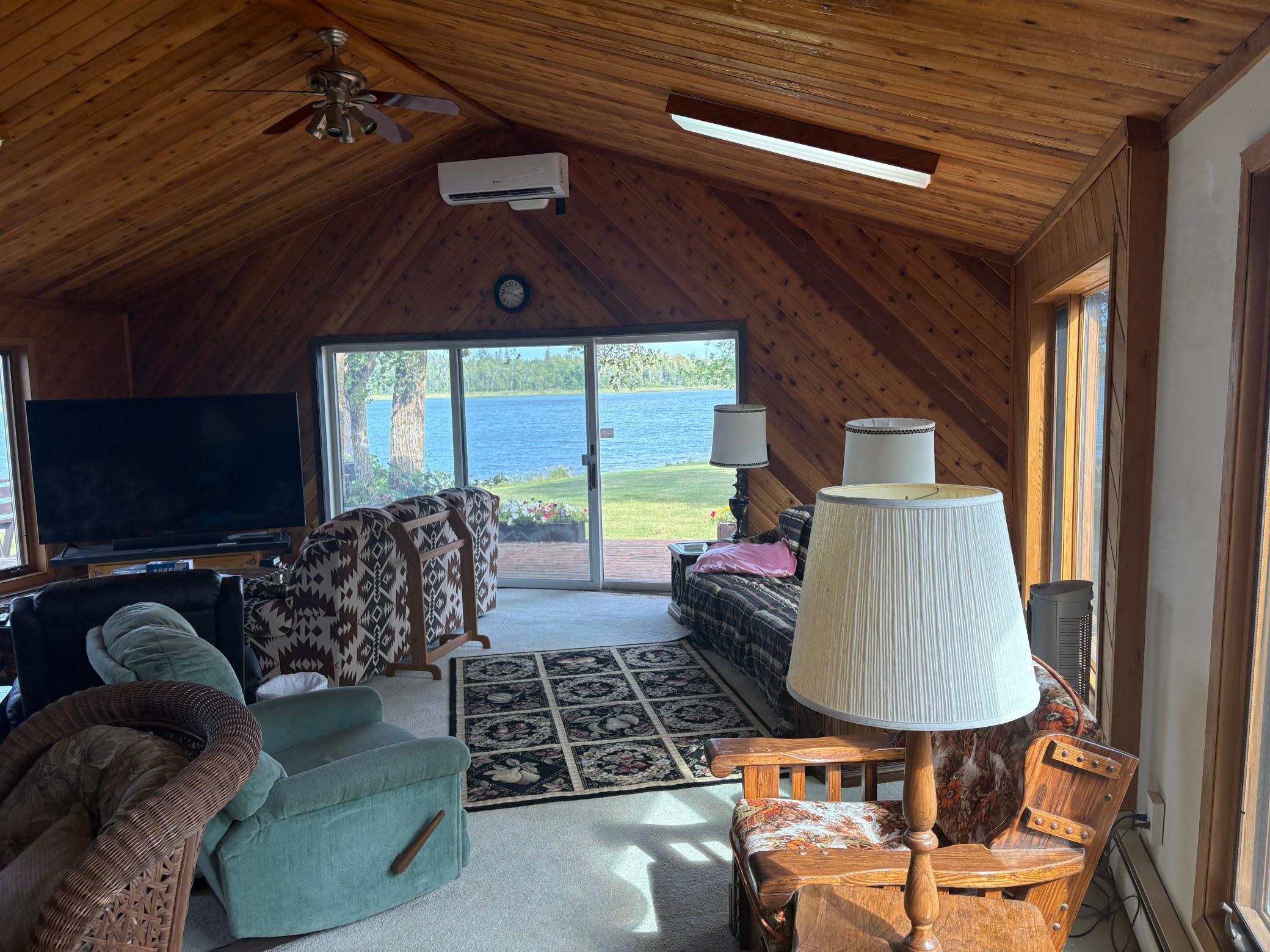 1973 single family home for sale at 602 Summit Avenue NE in Hill City, MN — 3 bed, 3 bath (photo 7 of 45)