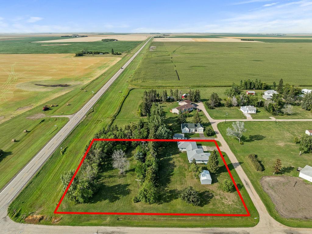 1963 single family home for sale at 317 Henry Street in Kramer, ND — 2 bed, 1 bath (photo 2 of 40)