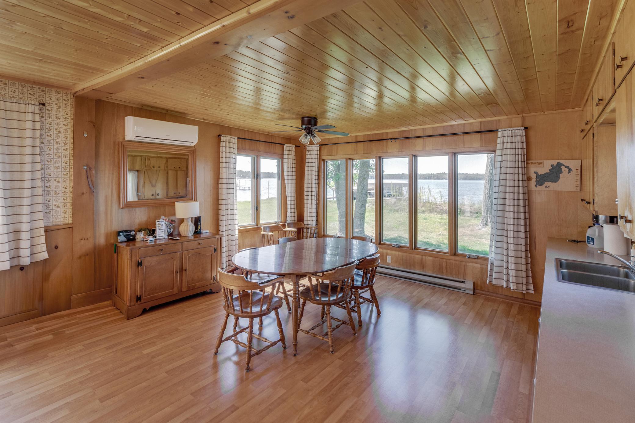 1975 single family home for sale at 4055 Forseman Point Drive NW in Hackensack, MN — 5 bed, 3 bath (photo 11 of 28)