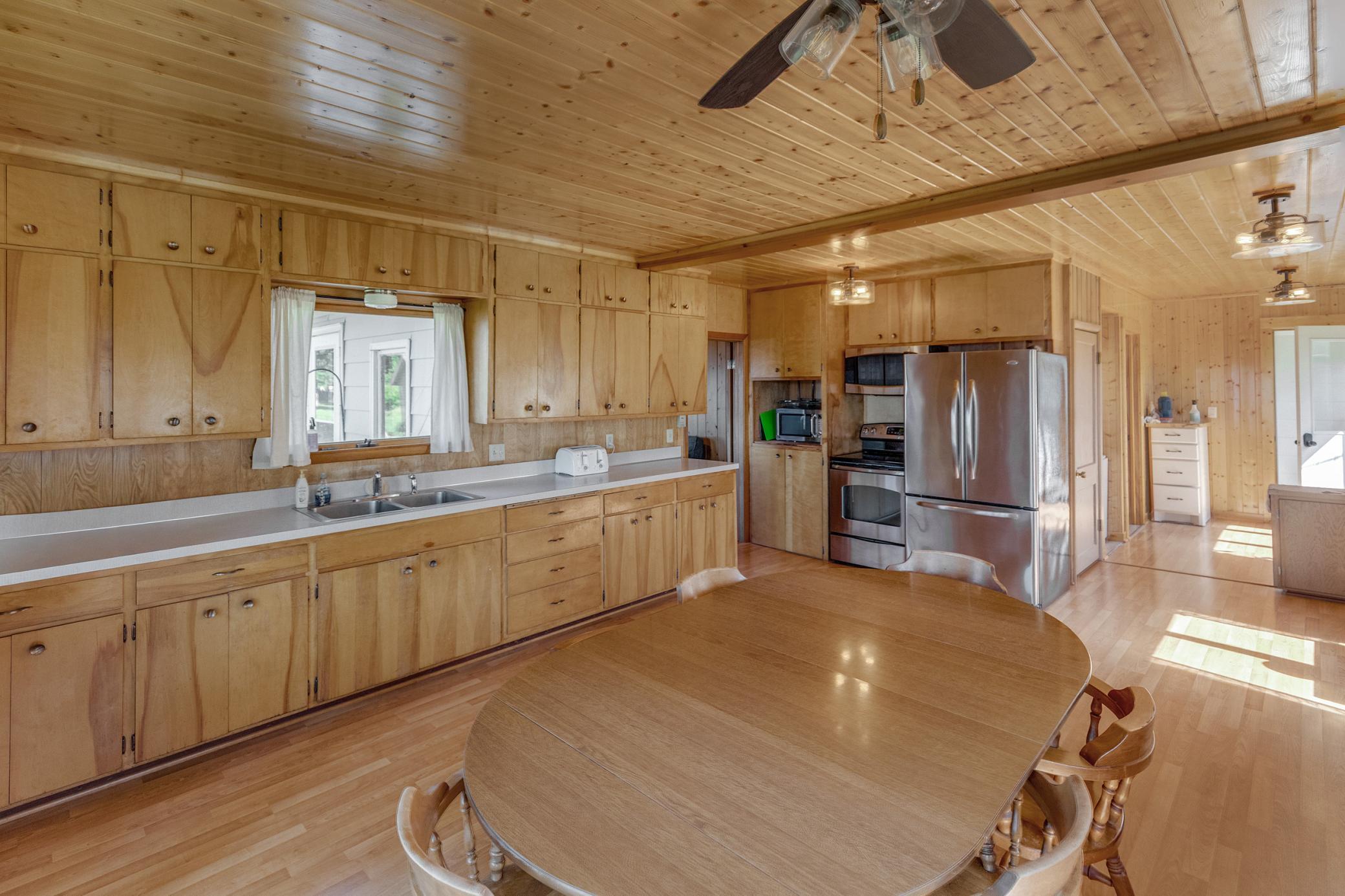 1975 single family home for sale at 4055 Forseman Point Drive NW in Hackensack, MN — 5 bed, 3 bath (photo 12 of 28)