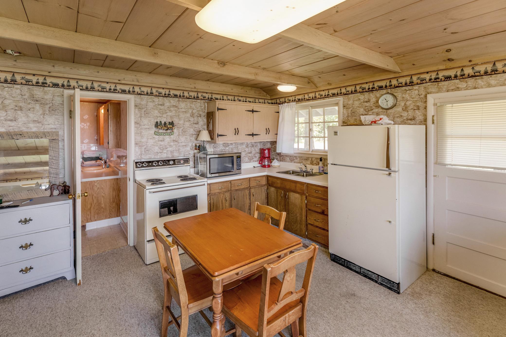 1975 single family home for sale at 4055 Forseman Point Drive NW in Hackensack, MN — 5 bed, 3 bath (photo 23 of 28)
