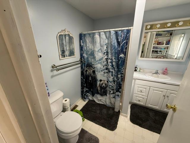 1910 single family home for sale at 24 3rd Street SE in Blackduck, MN — 4 bed, 1 bath (photo 12 of 25)