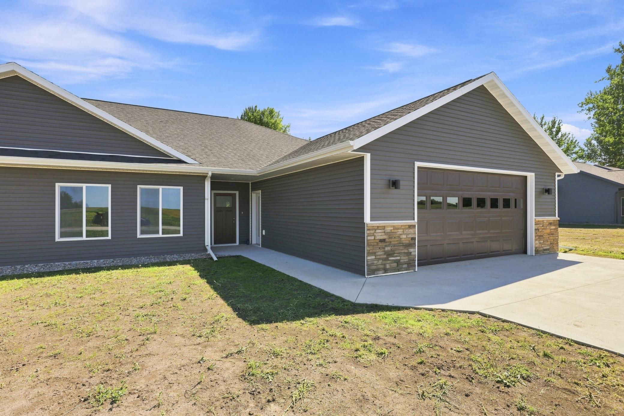 2026 twin home for sale at 6001 6th Street, Unit B in Lake Park, MN — 2 bed, 2 bath (photo 2 of 30)
