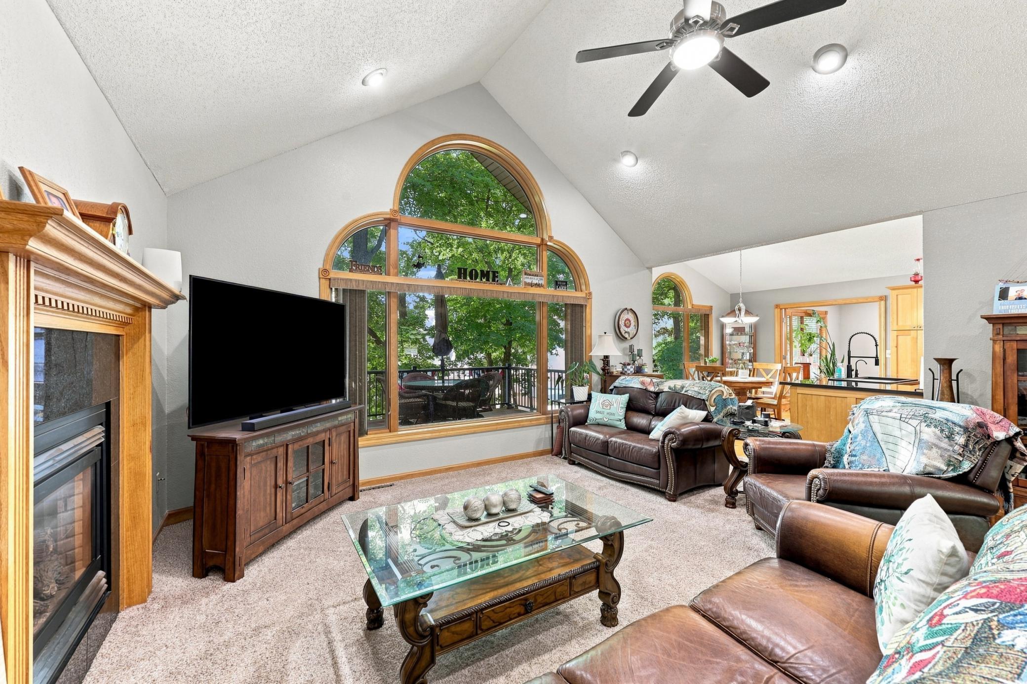 2002 single family home for sale at 24011 Woodland Lane in Detroit Lakes, MN — 4 bed, 3 bath (photo 8 of 34)