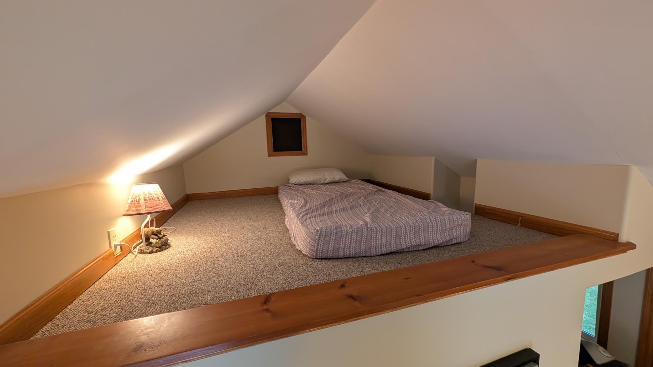 1950 single family home for sale at 31837 MacDougal Bay Road in Grand Rapids, MN — 2 bed, 1 bath (photo 7 of 14)