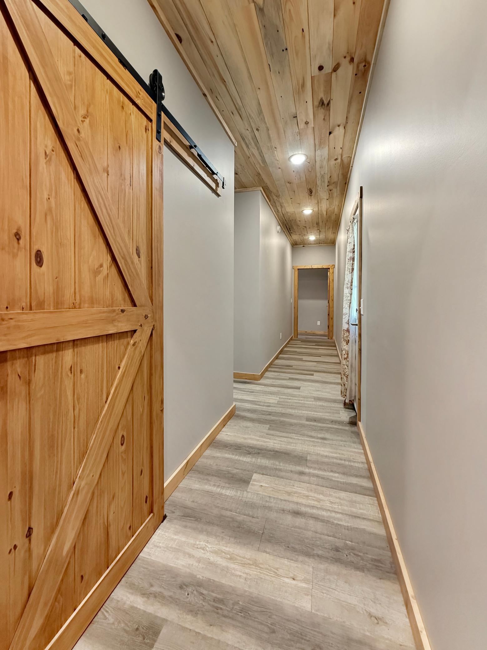 2022 single family home for sale at 8940 Bemidji Road NE in Bemidji, MN — 2 bed, 3 bath (photo 11 of 34)