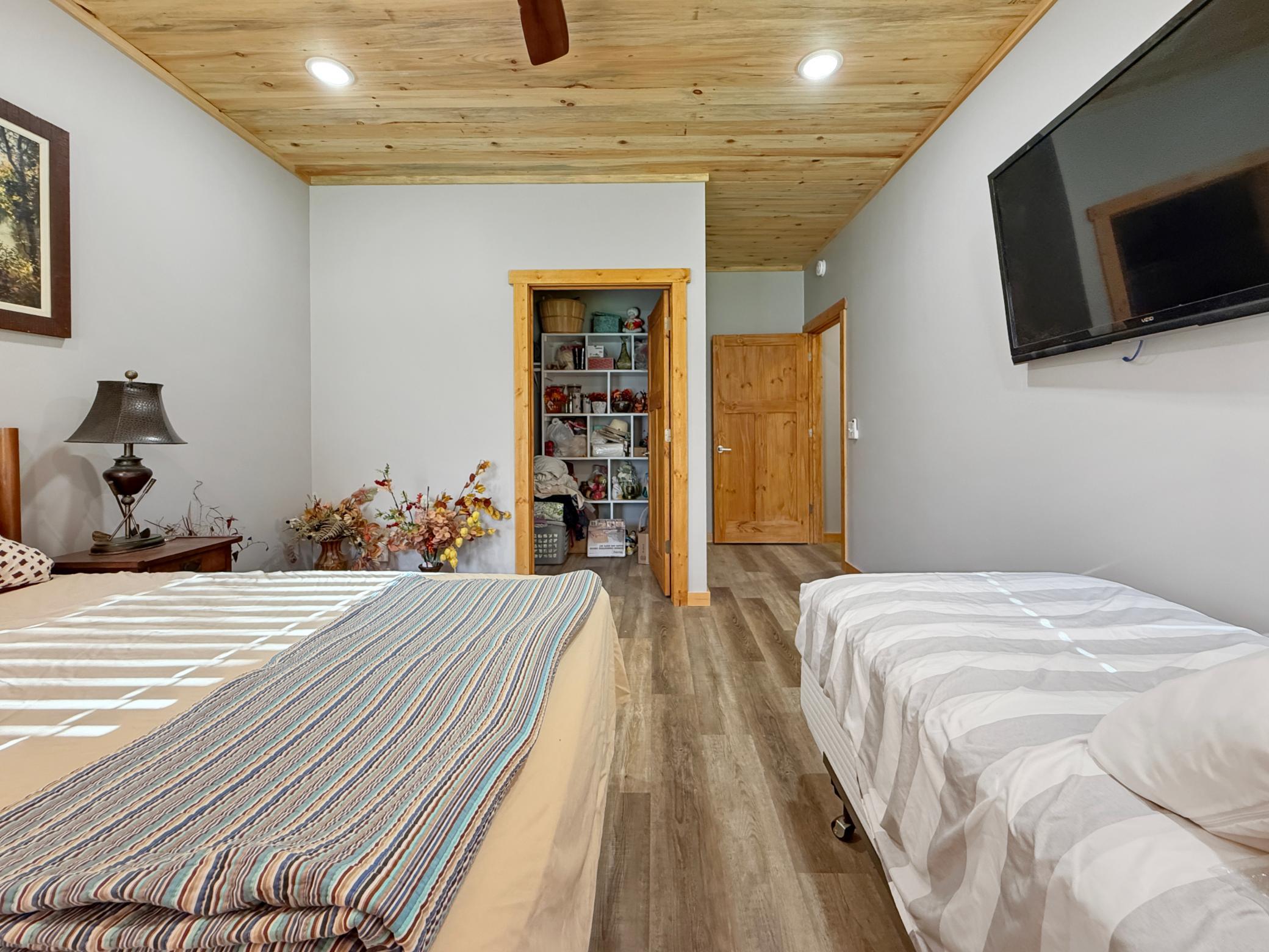 2022 single family home for sale at 8940 Bemidji Road NE in Bemidji, MN — 2 bed, 3 bath (photo 18 of 34)