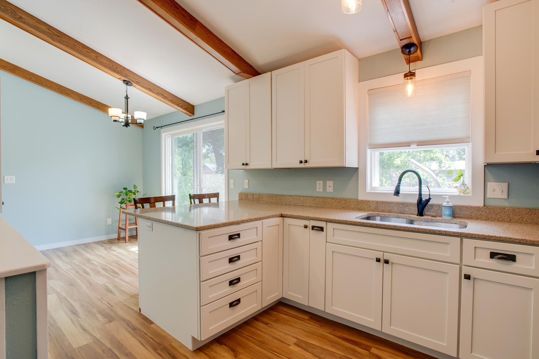 1974 single family home for sale at 429 Brook Avenue in Moorhead, MN — 3 bed, 2 bath (photo 15 of 51)