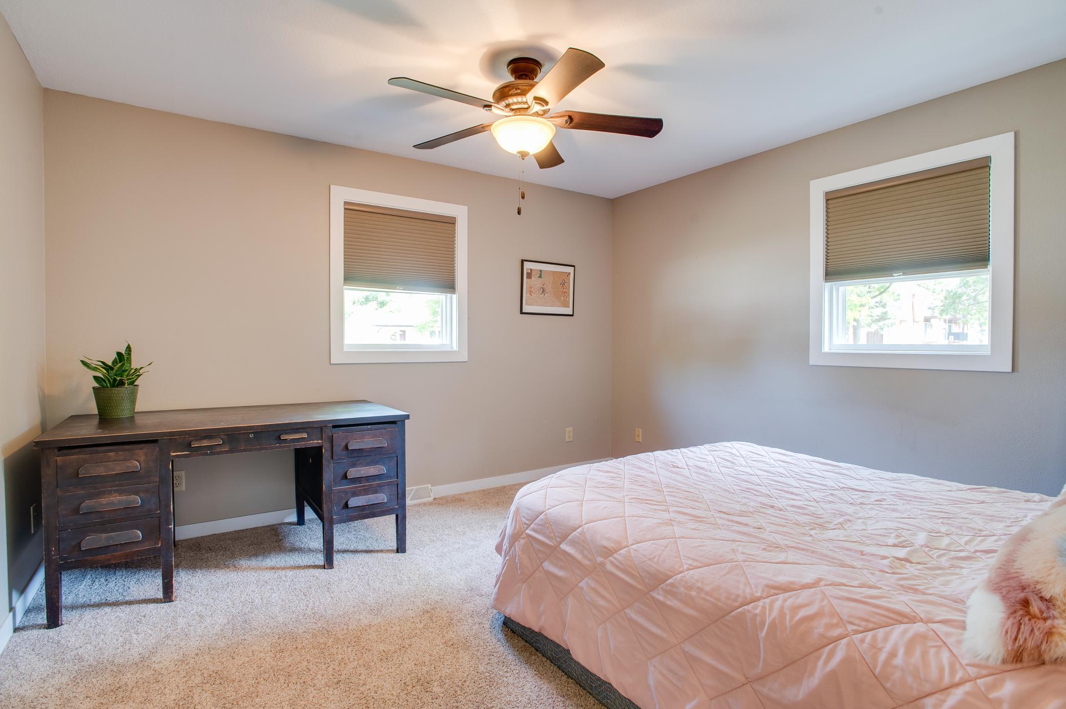 1974 single family home for sale at 429 Brook Avenue in Moorhead, MN — 3 bed, 2 bath (photo 18 of 51)